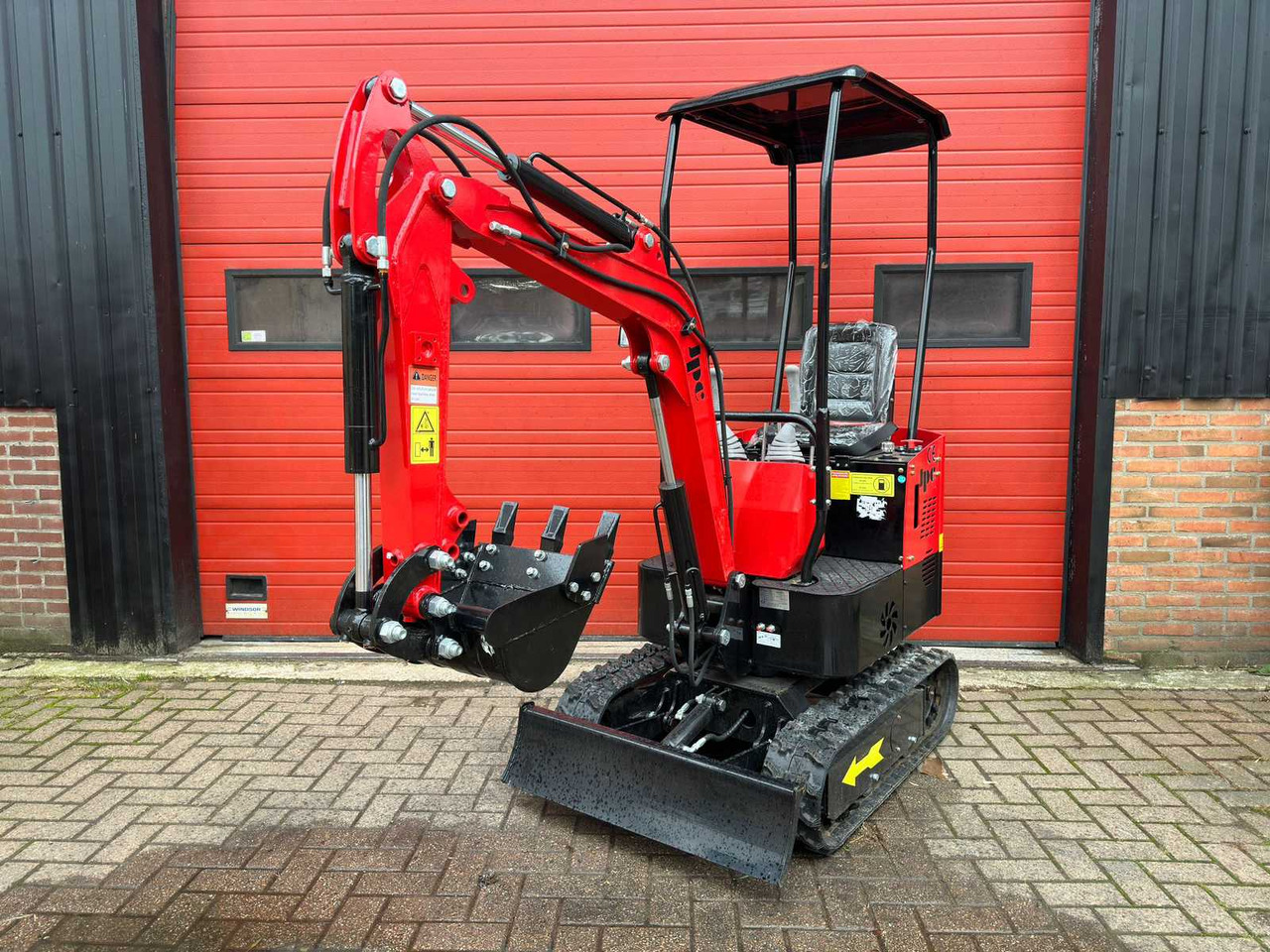 JPC HT12 - Ekskavator mini: gambar 3 JPC HT12 - Ekskavator mini: gambar 3