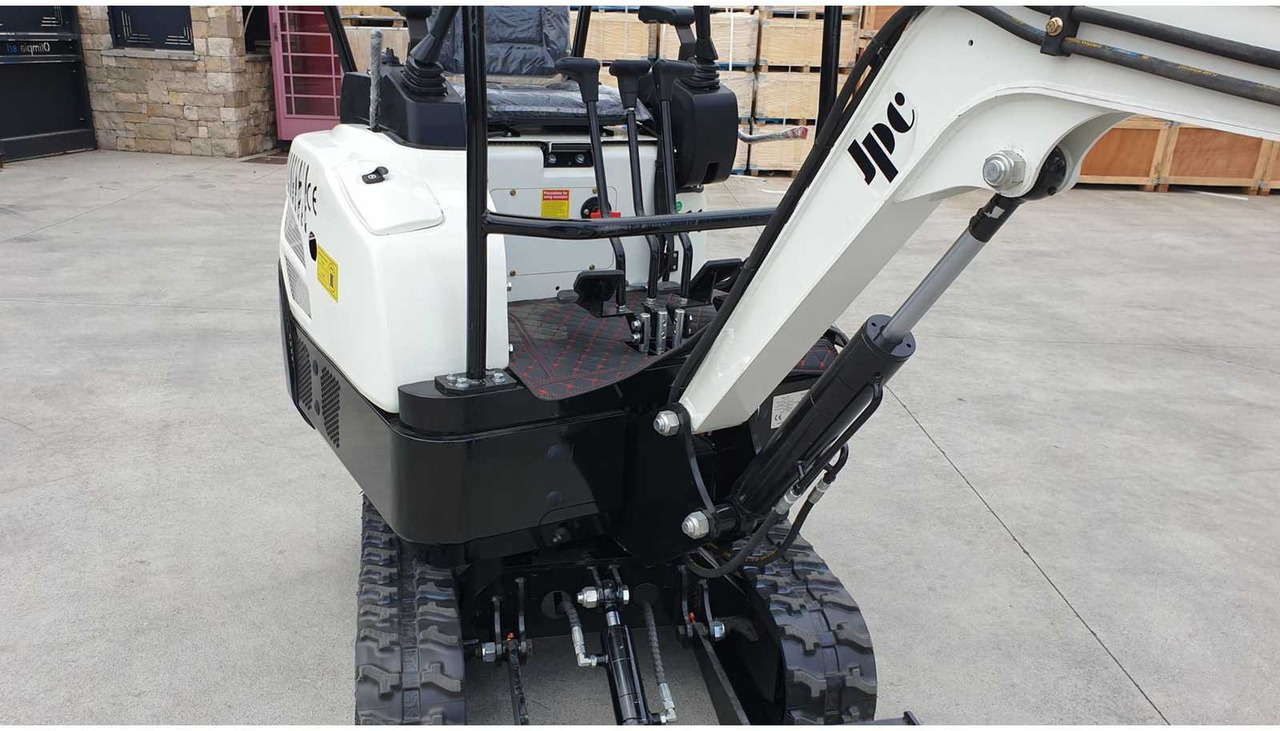 Ekskavator mini JPC HT13 MINI EXCAVATOR: gambar 19 Ekskavator mini JPC HT13 MINI EXCAVATOR: gambar 19