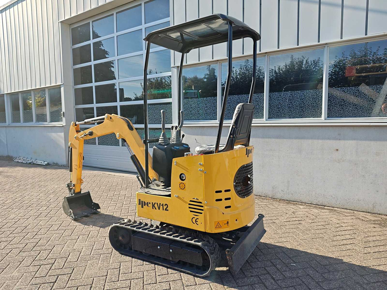 JPC KV12 - Ekskavator mini: gambar 3 JPC KV12 - Ekskavator mini: gambar 3