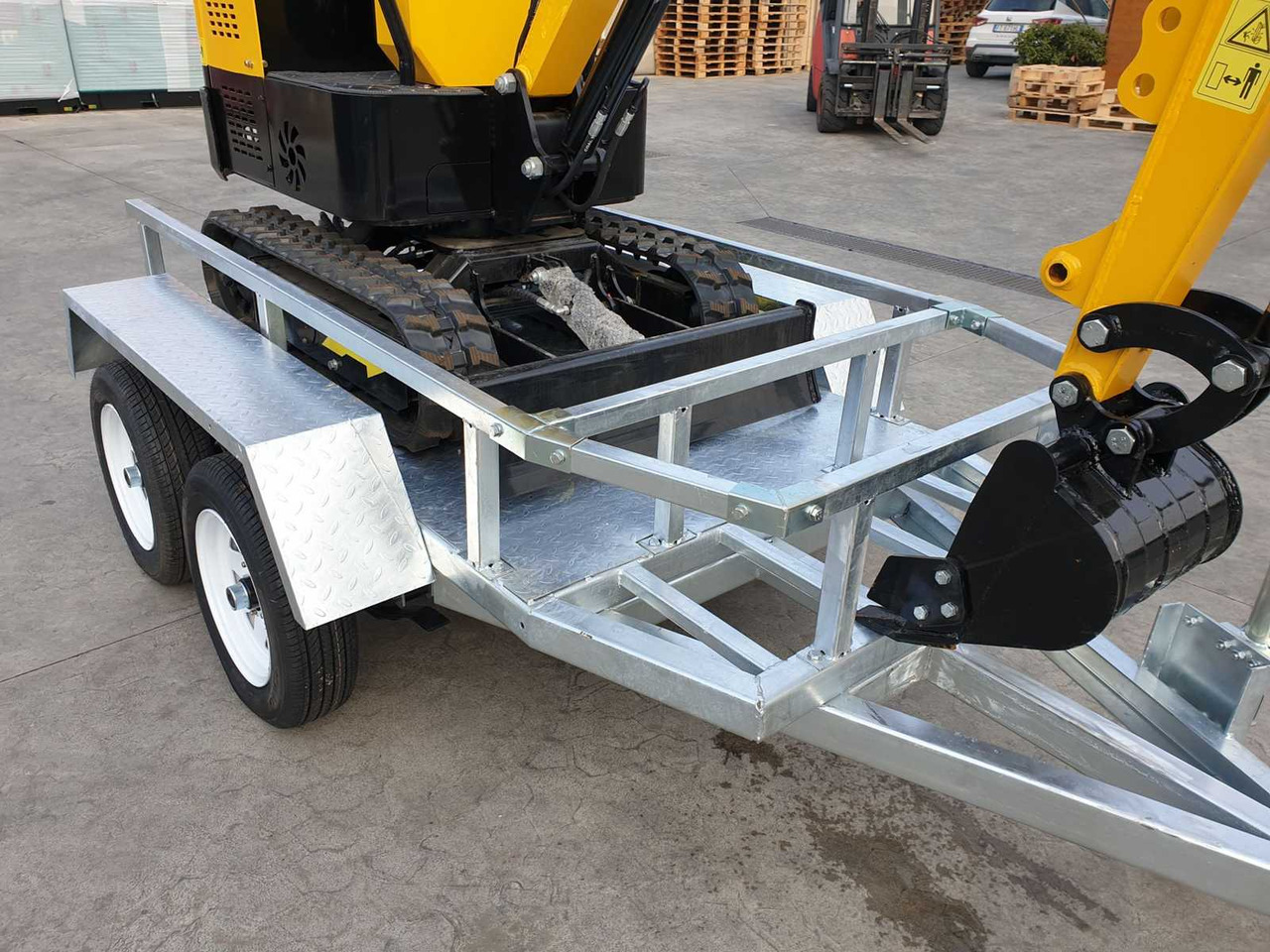 JPC TRAILER JPC TRAILER TRAILER WITH EXCAVATOR - Ekskavator mini: gambar 2 JPC TRAILER JPC TRAILER TRAILER WITH EXCAVATOR - Ekskavator mini: gambar 2