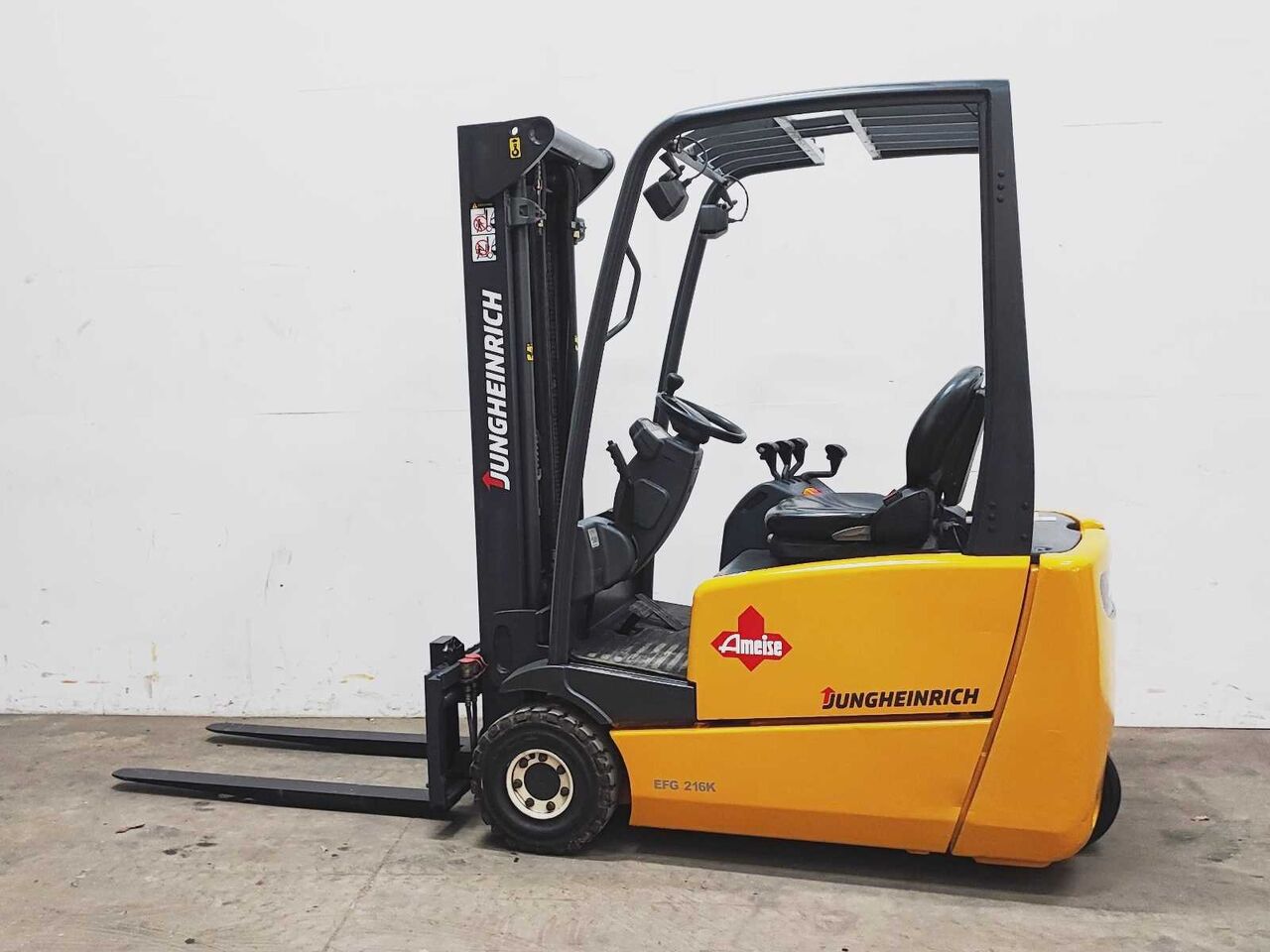 JUNGHEINRICH - 2006 - EFG 216K - FORKLIFT TRUCK - Forklift: gambar 1 JUNGHEINRICH - 2006 - EFG 216K - FORKLIFT TRUCK - Forklift: gambar 1