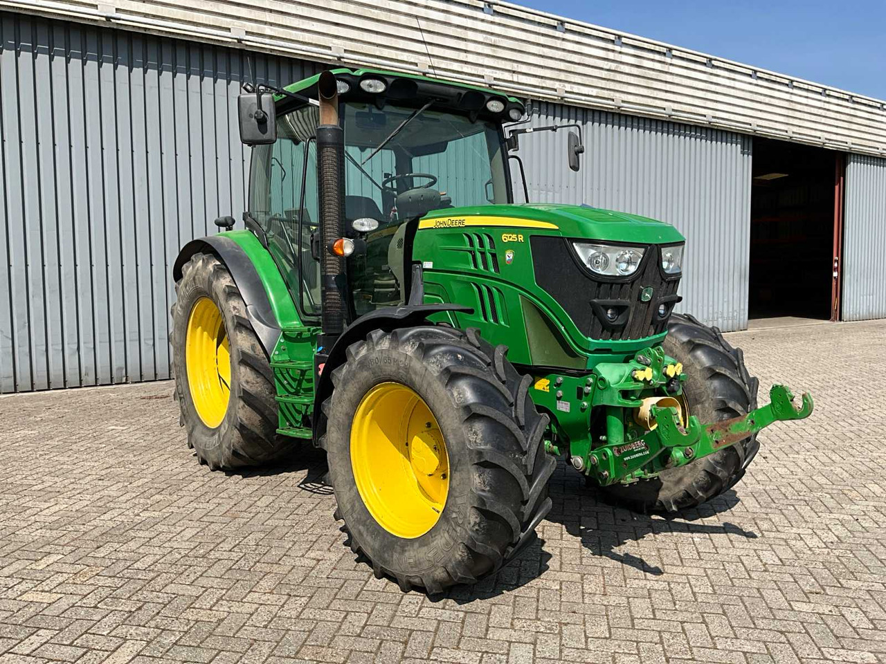 John Deere 6125R - Traktor: gambar 2 John Deere 6125R - Traktor: gambar 2