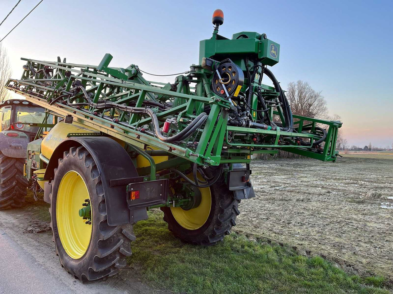 John Deere 944 - Semprotan: gambar 4 John Deere 944 - Semprotan: gambar 4