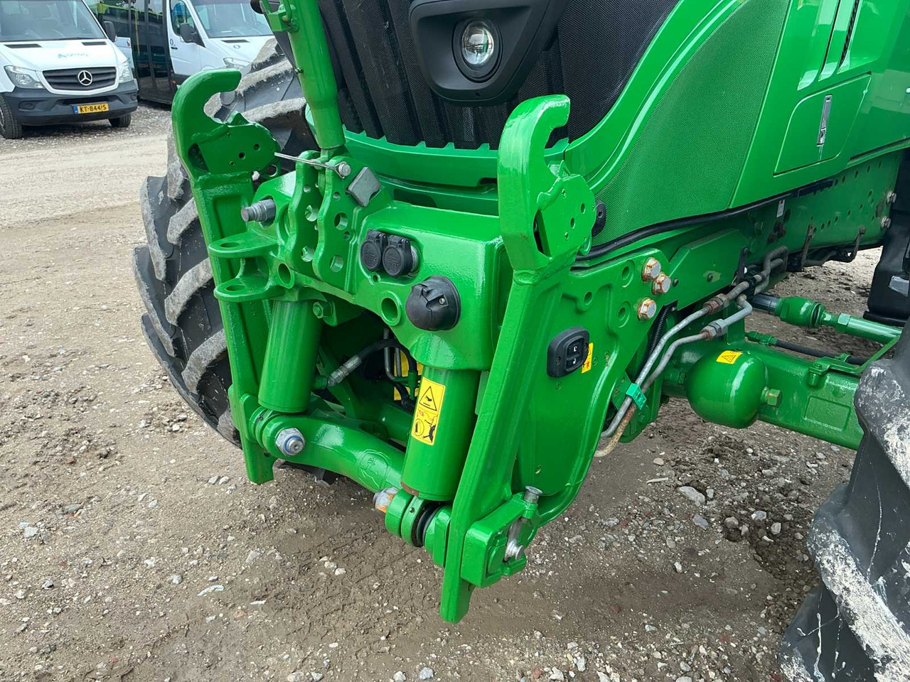 John deere 6155R - Traktor: gambar 5 John deere 6155R - Traktor: gambar 5
