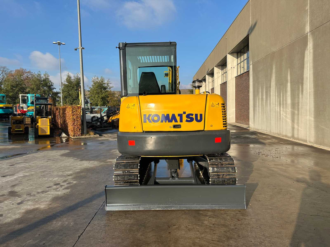 KOMATSU - PC56-7 - MIDI EXCAVATOR - Ekskavator: gambar 5 KOMATSU - PC56-7 - MIDI EXCAVATOR - Ekskavator: gambar 5