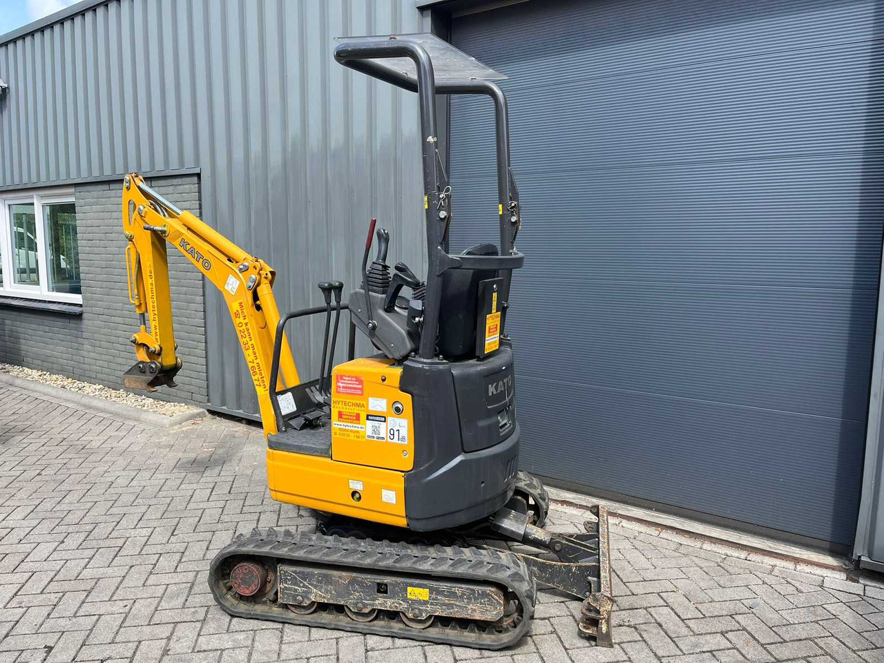 Kato Imer 12 VXE - Ekskavator mini: gambar 3 Kato Imer 12 VXE - Ekskavator mini: gambar 3