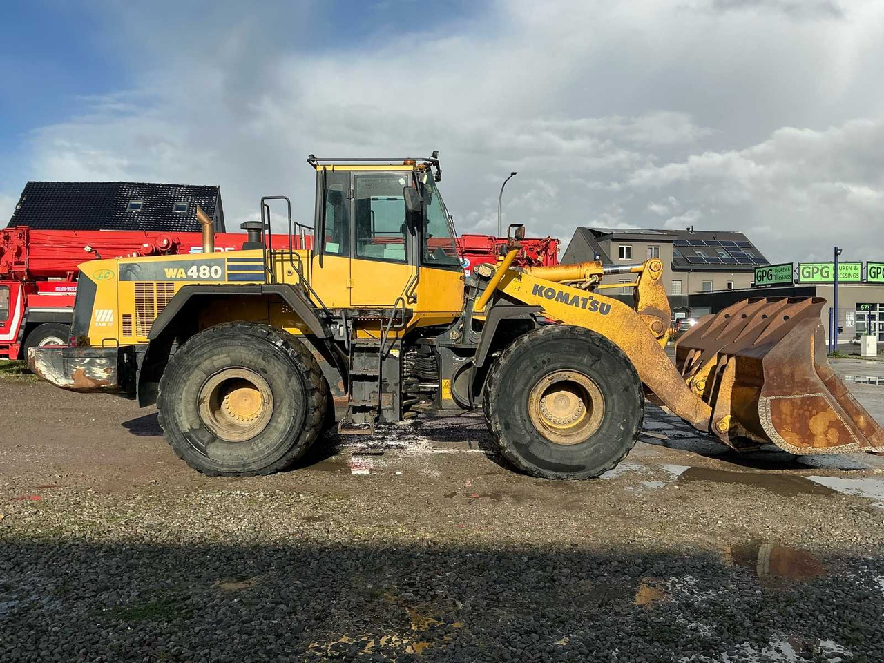 Komatsu WA480-6 - Wheel loader: gambar 4 Komatsu WA480-6 - Wheel loader: gambar 4