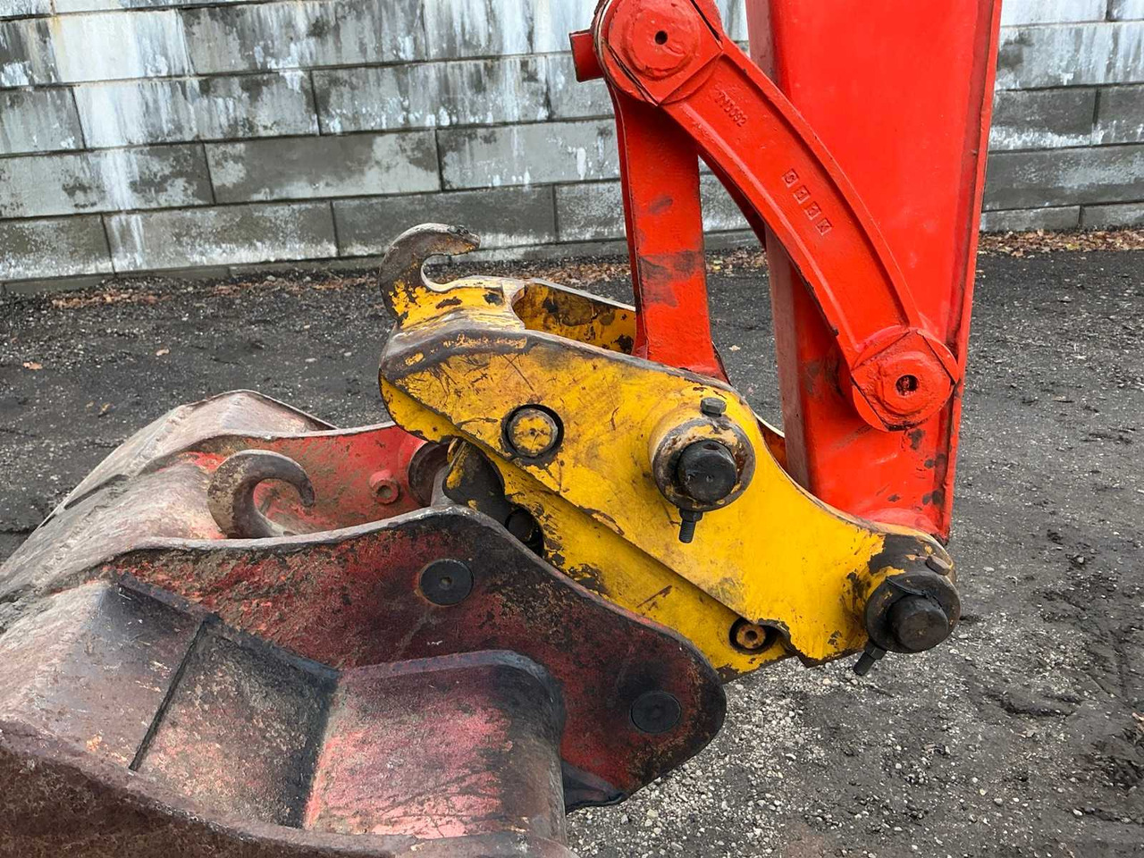 Ekskavator perayap Kubota KX 165-5: gambar 14