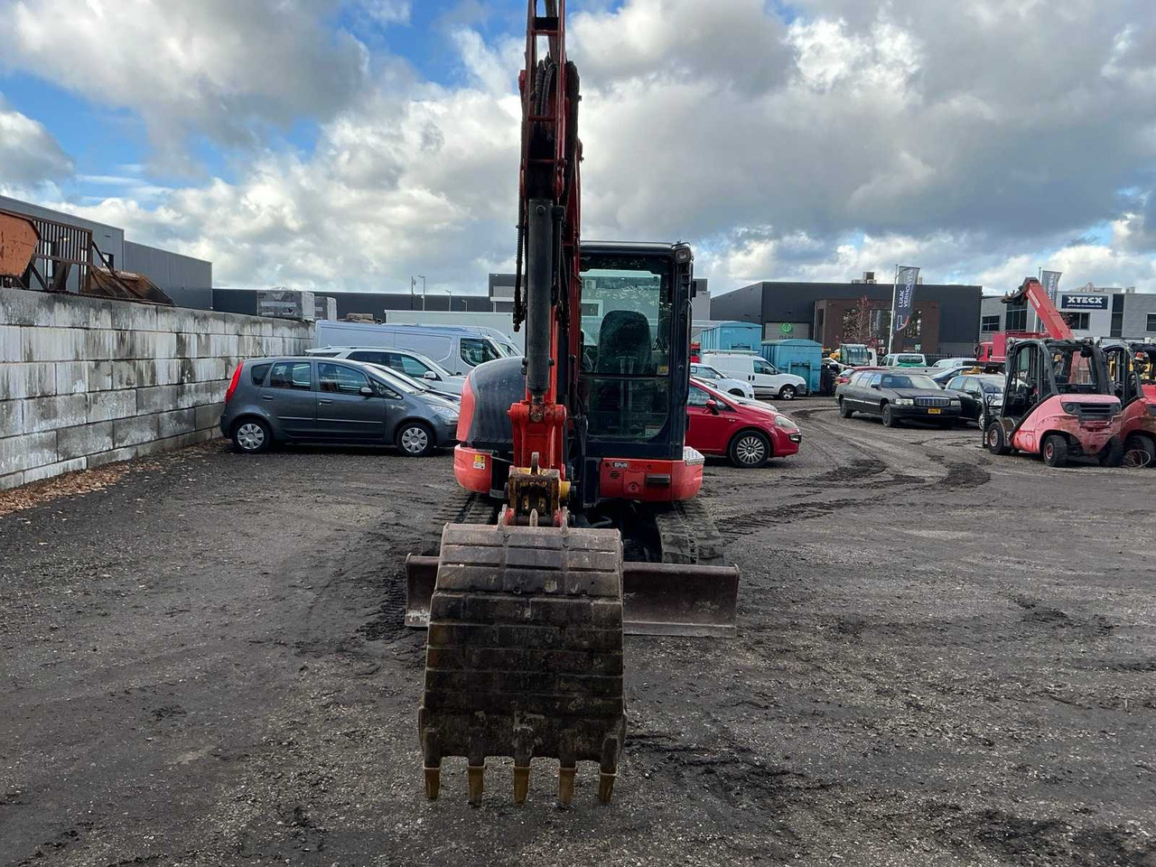 Ekskavator perayap Kubota KX 165-5: gambar 7