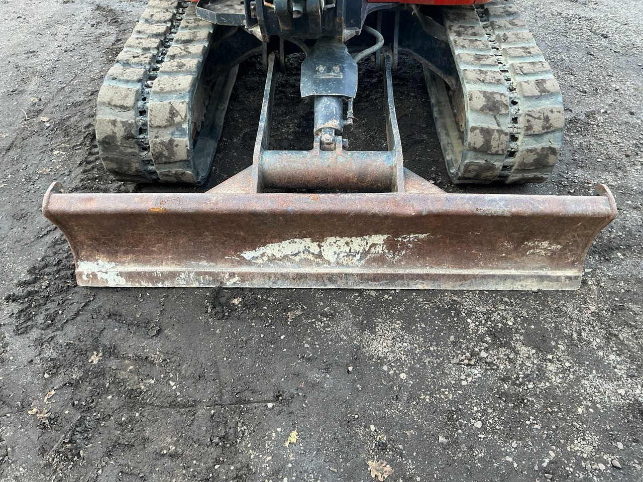 Ekskavator perayap Kubota KX 165-5: gambar 19