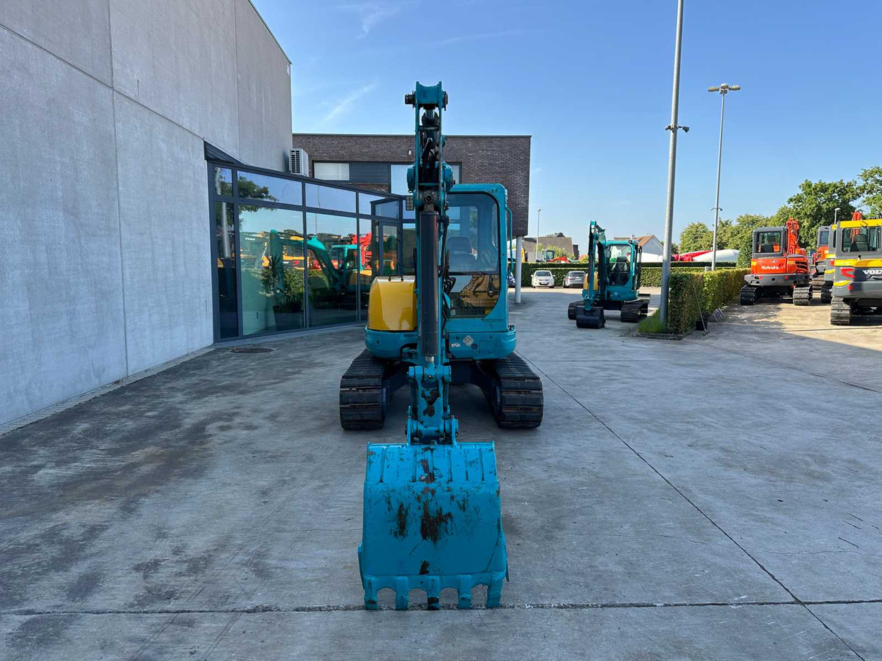 Kubota KX155-3 - Ekskavator perayap: gambar 2 Kubota KX155-3 - Ekskavator perayap: gambar 2