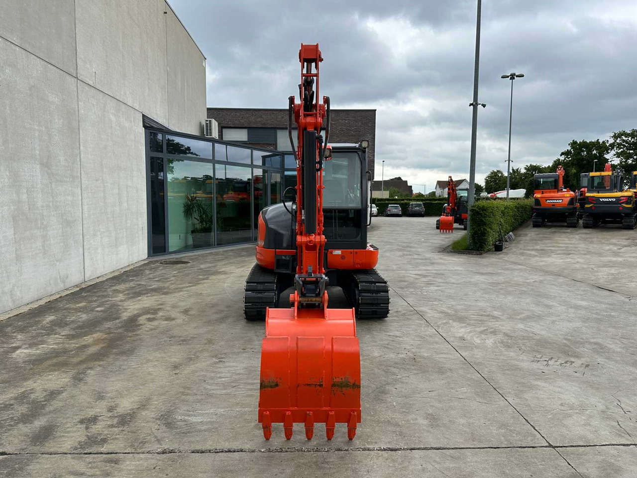Kubota KX155-5 - Ekskavator perayap: gambar 2 Kubota KX155-5 - Ekskavator perayap: gambar 2