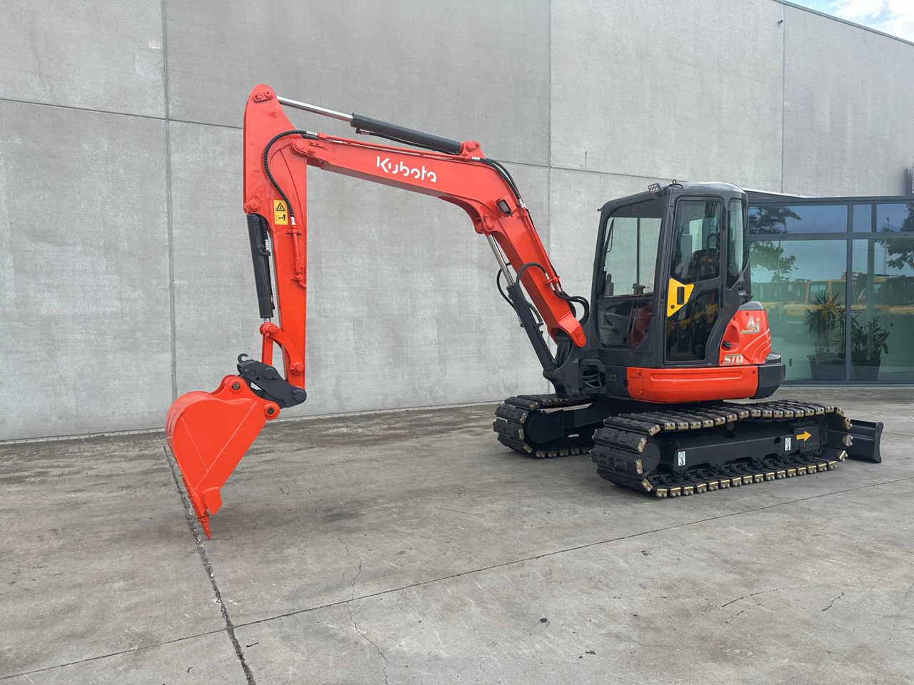 Kubota KX161-3 - Ekskavator perayap: gambar 1 Kubota KX161-3 - Ekskavator perayap: gambar 1