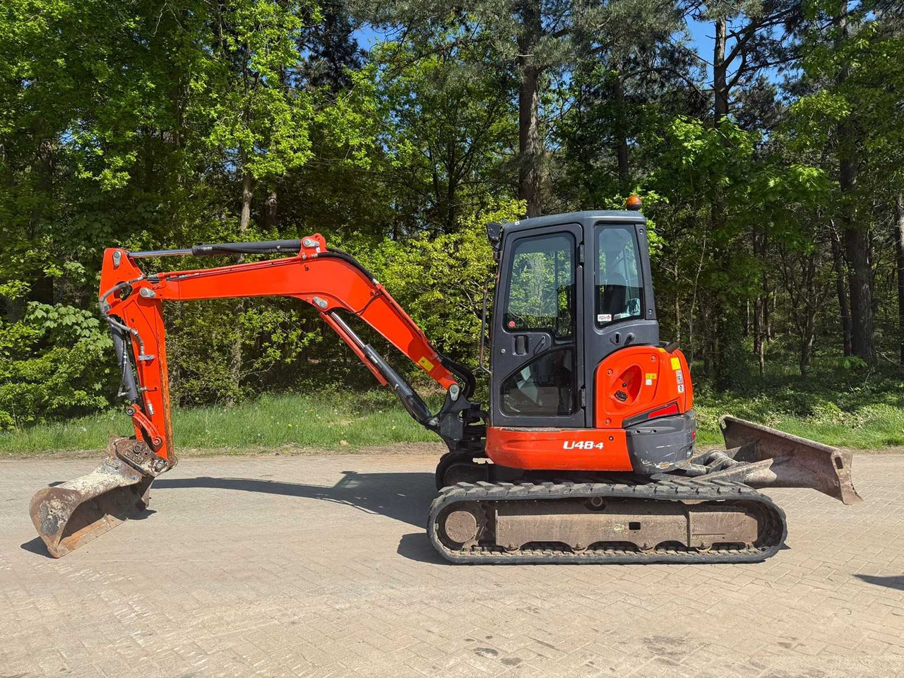 Kubota KX48-4 - Ekskavator perayap: gambar 2 Kubota KX48-4 - Ekskavator perayap: gambar 2