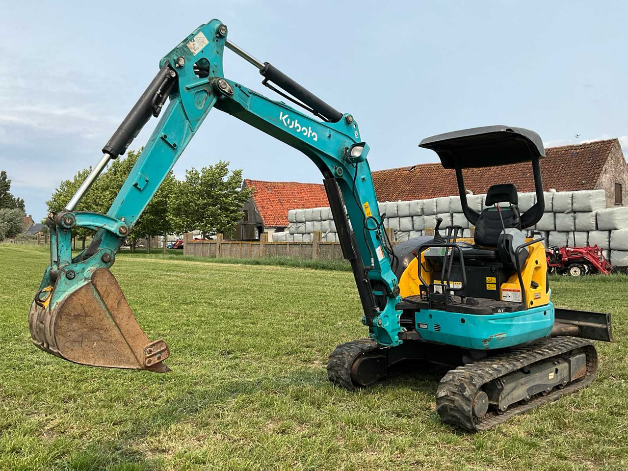 Kubota U-30-5 - Ekskavator perayap: gambar 1 Kubota U-30-5 - Ekskavator perayap: gambar 1