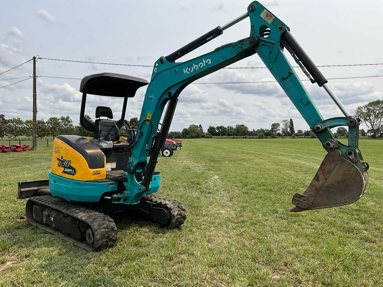 Kubota U-30-5 - Ekskavator perayap: gambar 3 Kubota U-30-5 - Ekskavator perayap: gambar 3