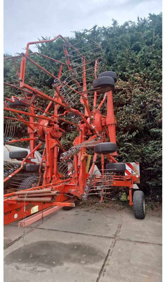 Kuhn GA7501 - Peralatan untuk pembuatan jerami: gambar 3 Kuhn GA7501 - Peralatan untuk pembuatan jerami: gambar 3