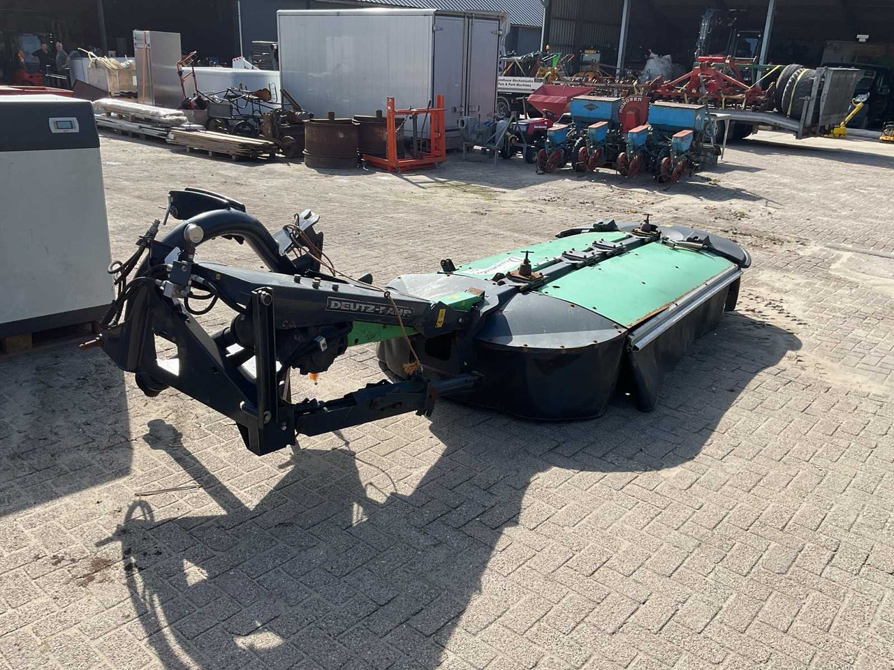 Kuhn VGPP pz320 - Peralatan untuk pembuatan jerami: gambar 1 Kuhn VGPP pz320 - Peralatan untuk pembuatan jerami: gambar 1