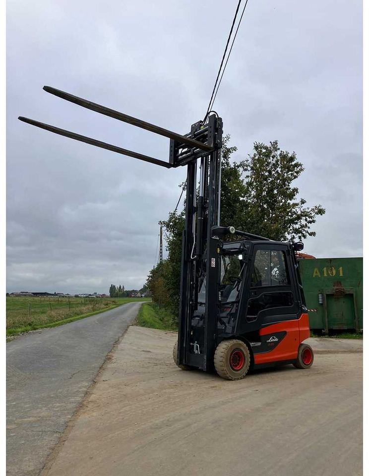 LINDE E25-01 FORKLIFT 2018 - Forklift: gambar 2 LINDE E25-01 FORKLIFT 2018 - Forklift: gambar 2