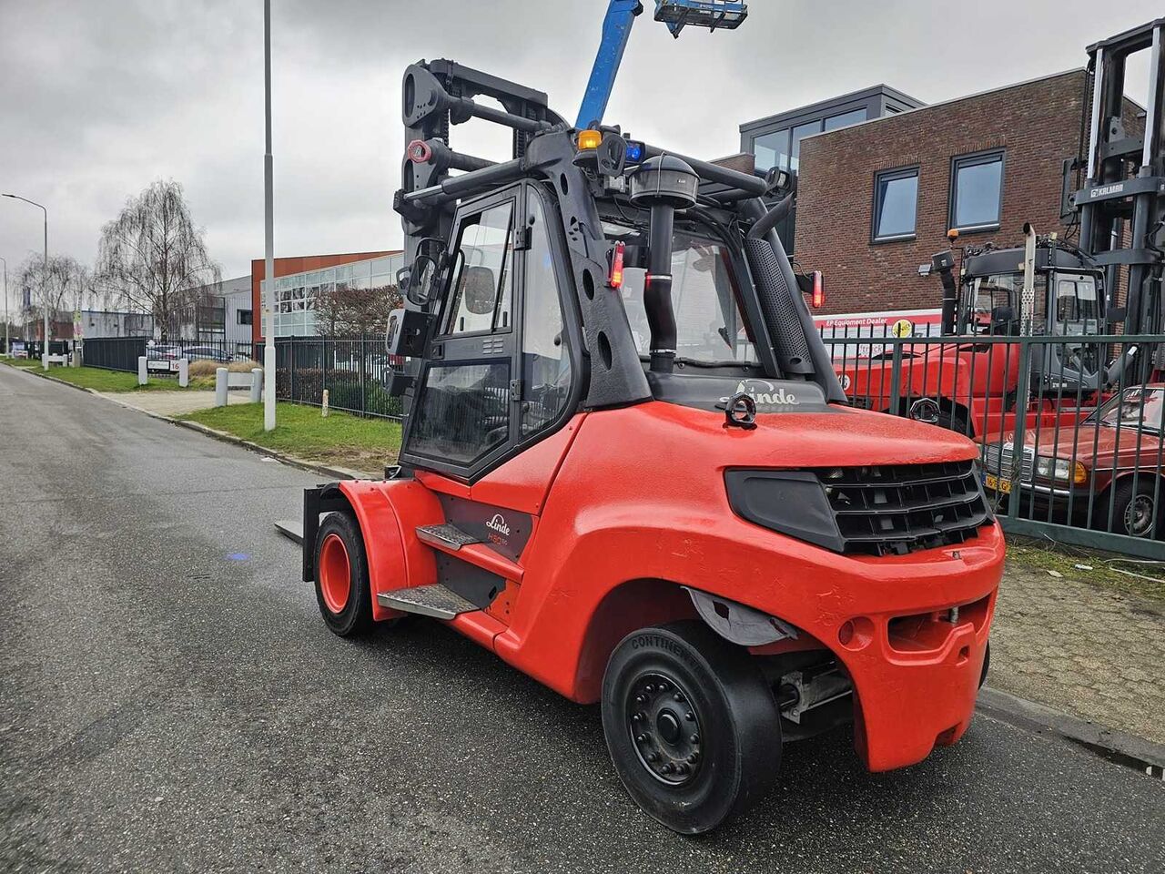 LINDE - H80D-03/900 - 4.45M LIFT HEIGHT - 2020 - FORKLIFT - Forklift: gambar 5 LINDE - H80D-03/900 - 4.45M LIFT HEIGHT - 2020 - FORKLIFT - Forklift: gambar 5