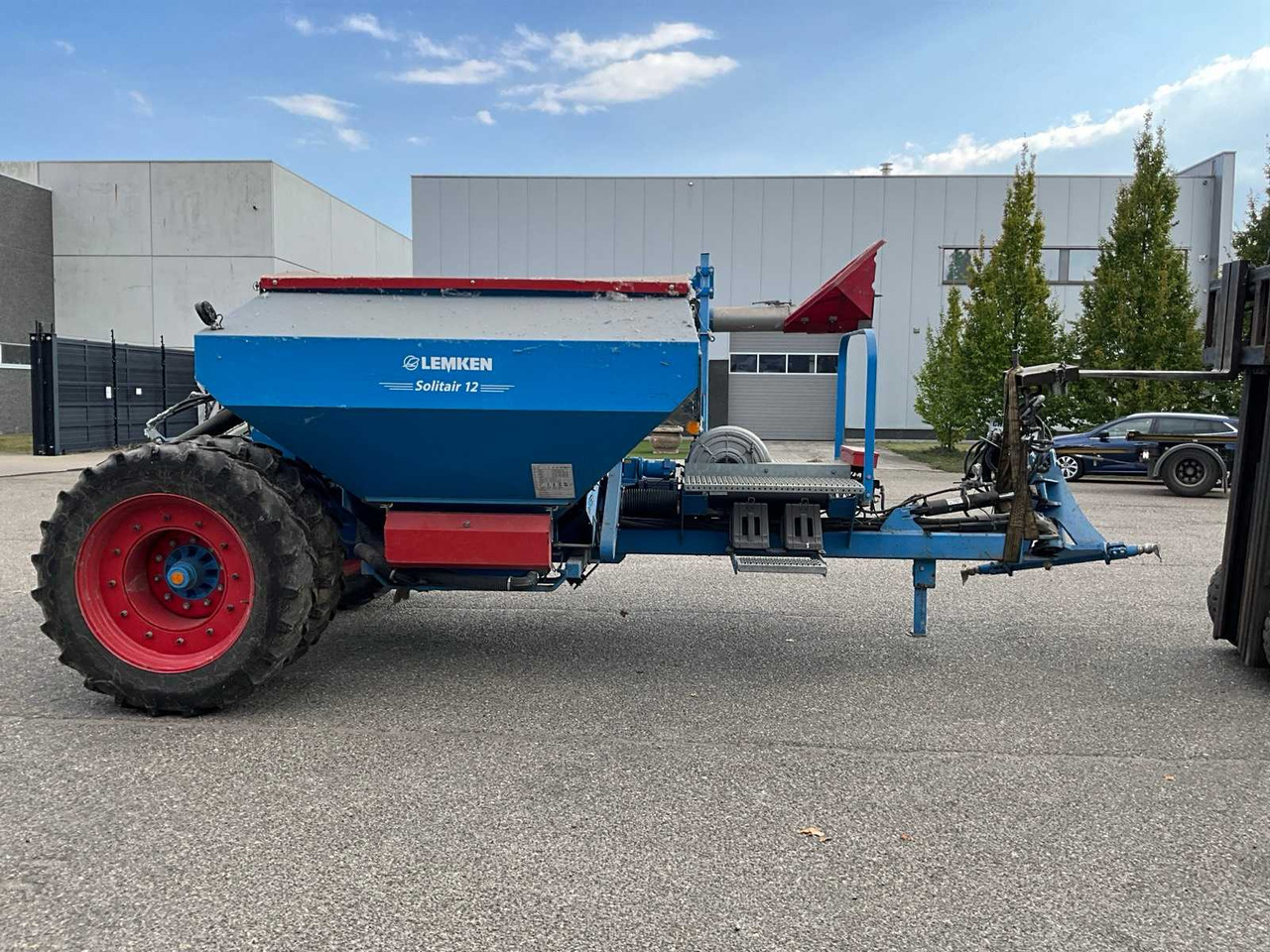 Lemken Solitair 12SW - Penabur presisi: gambar 3 Lemken Solitair 12SW - Penabur presisi: gambar 3