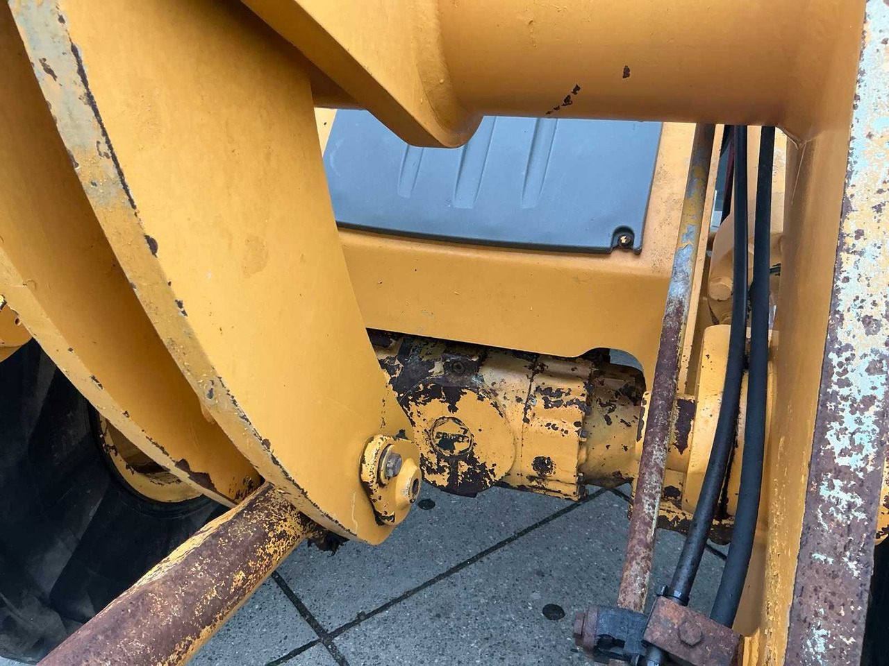 Wheel loader Liebherr L524: gambar 12