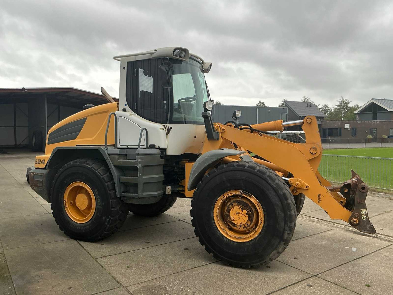 Liebherr L524 - Wheel loader: gambar 3 Liebherr L524 - Wheel loader: gambar 3