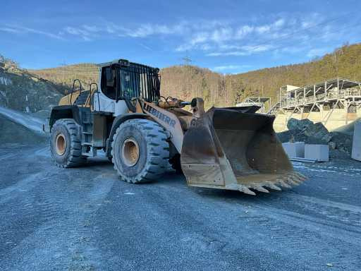 Liebherr L580 - Wheel loader: gambar 4 Liebherr L580 - Wheel loader: gambar 4