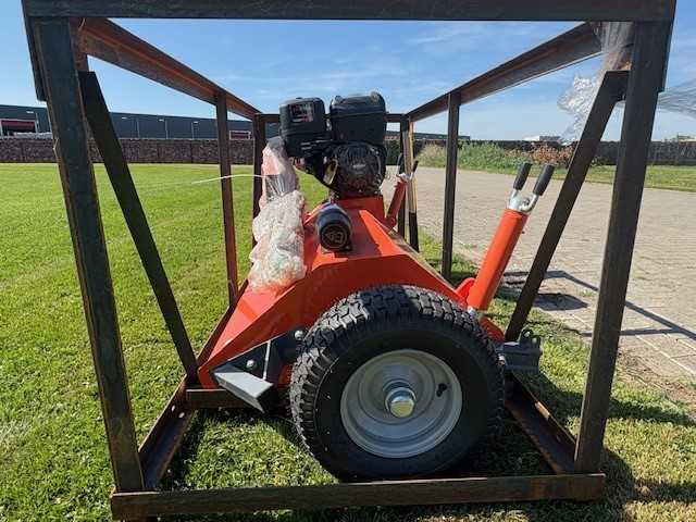 Loma Flailmower ATV120 - Mesin pemotong chopper: gambar 2 Loma Flailmower ATV120 - Mesin pemotong chopper: gambar 2