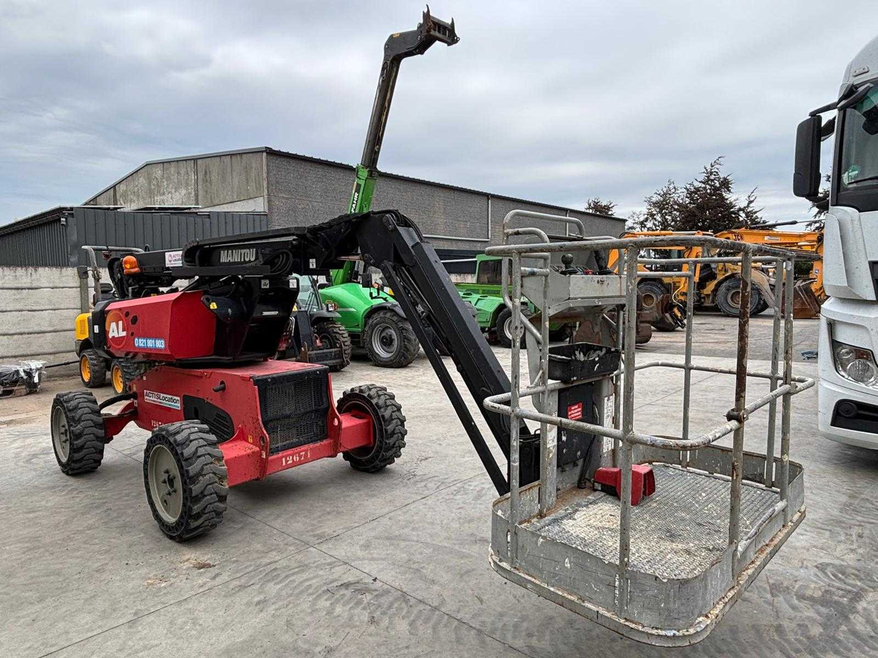 Manitou MANGO 12 - Platform pengangkat: gambar 1 Manitou MANGO 12 - Platform pengangkat: gambar 1