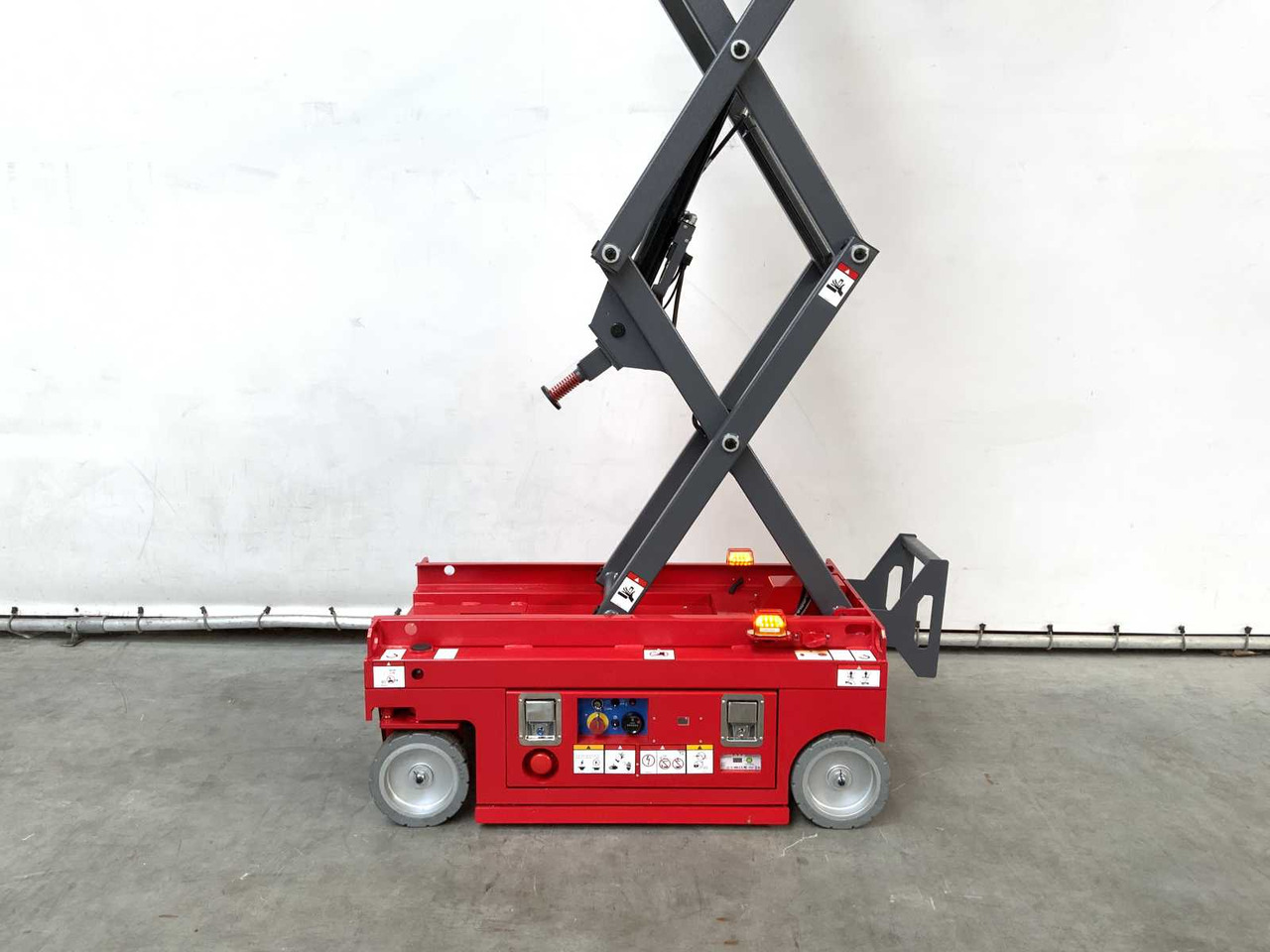 Platform pengangkat Mantall XE-60 MINI: gambar 12