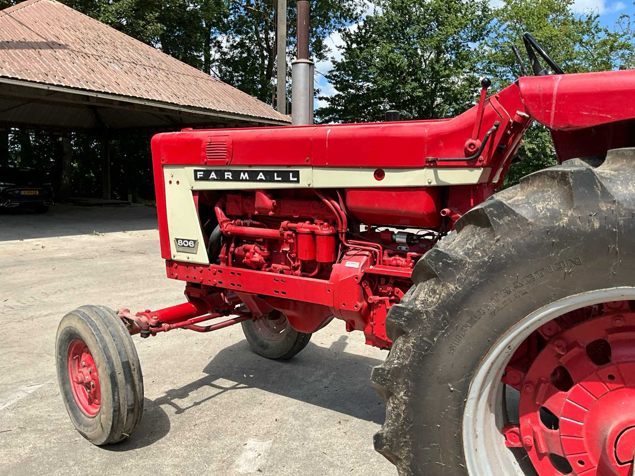 Traktor Mc cormick international F 806 D: gambar 7