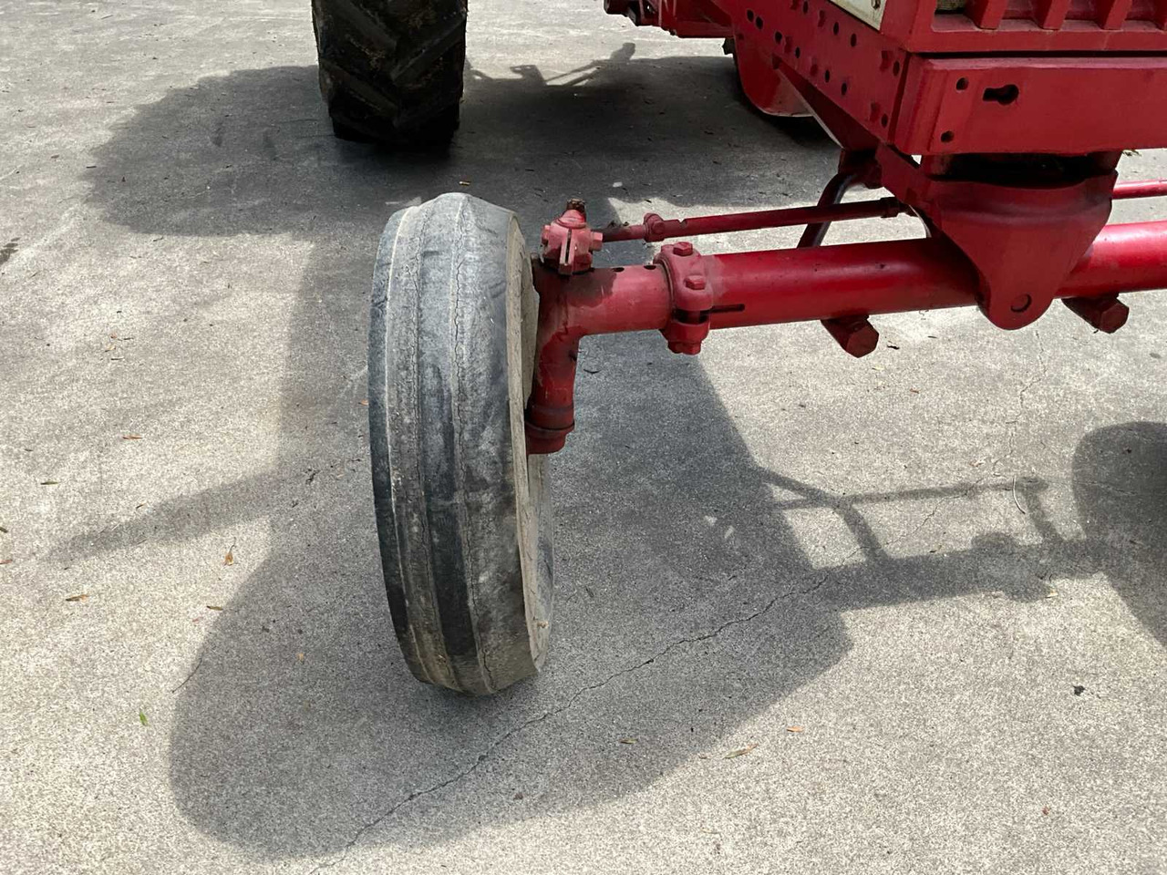Traktor Mc cormick international F 806 D: gambar 23