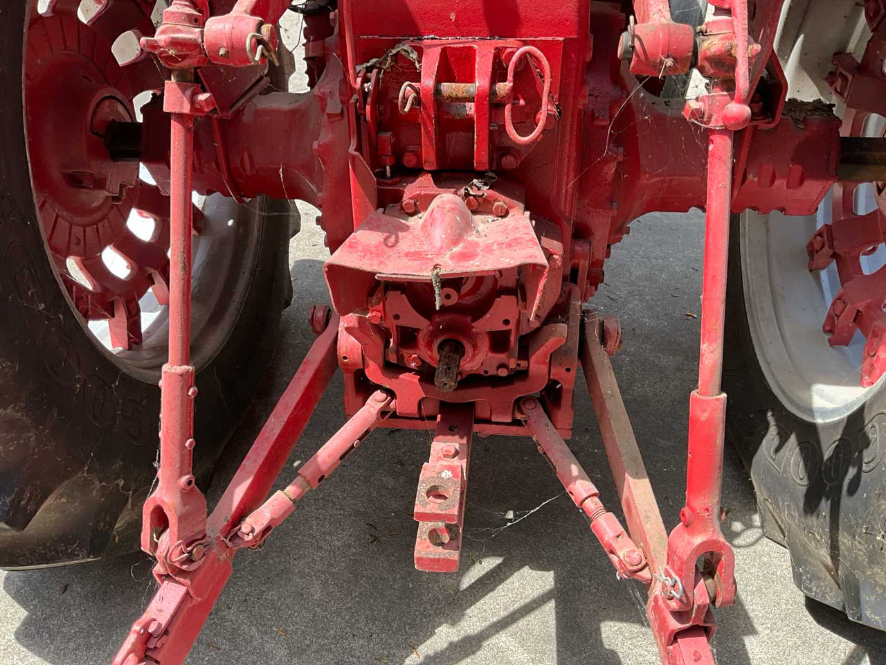 Traktor Mc cormick international F 806 D: gambar 35
