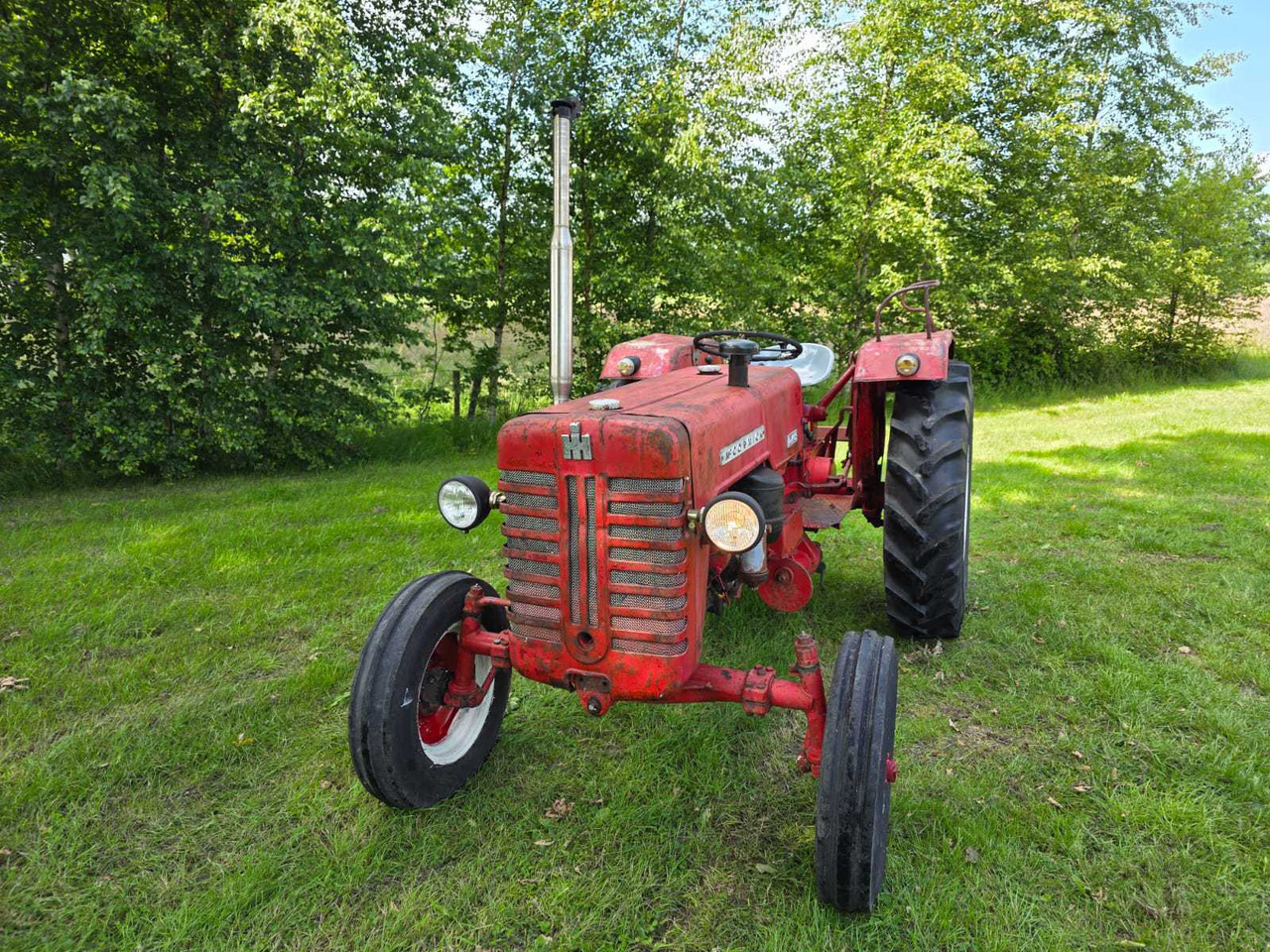 McCormick D-432 - Traktor: gambar 2 McCormick D-432 - Traktor: gambar 2