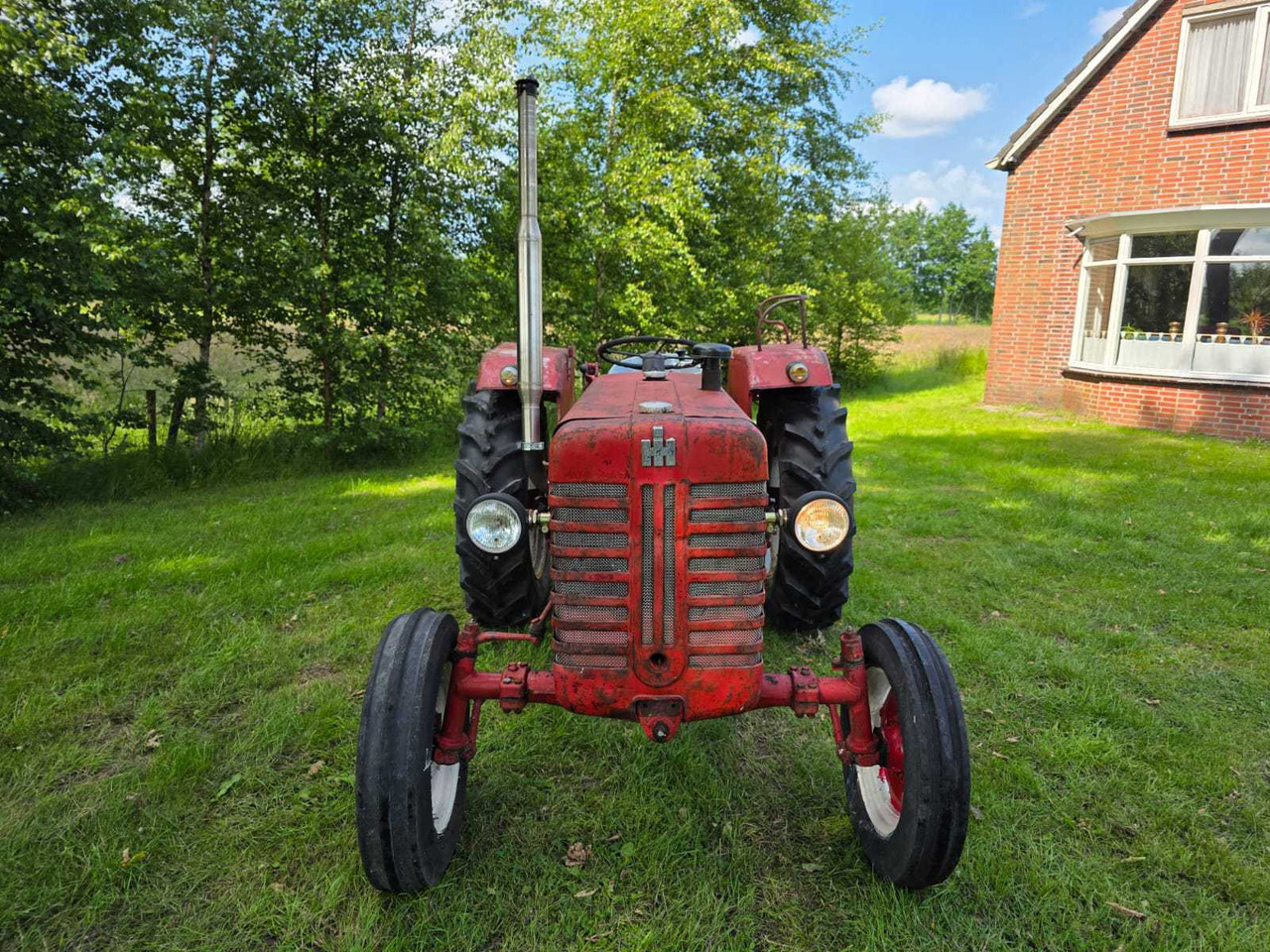 McCormick D-432 - Traktor: gambar 5 McCormick D-432 - Traktor: gambar 5