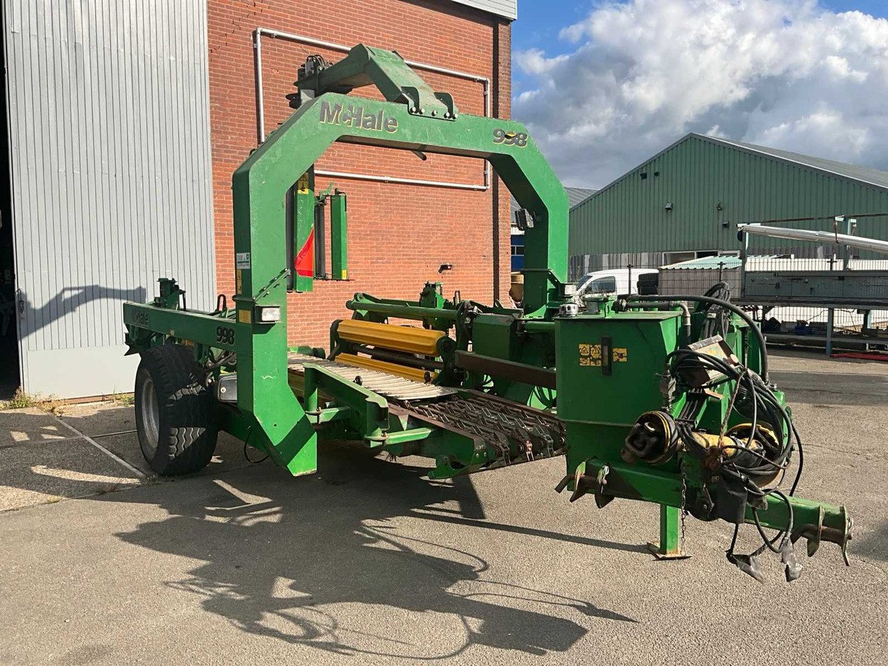 Mchale 998 - Pembungkus bale: gambar 3 Mchale 998 - Pembungkus bale: gambar 3