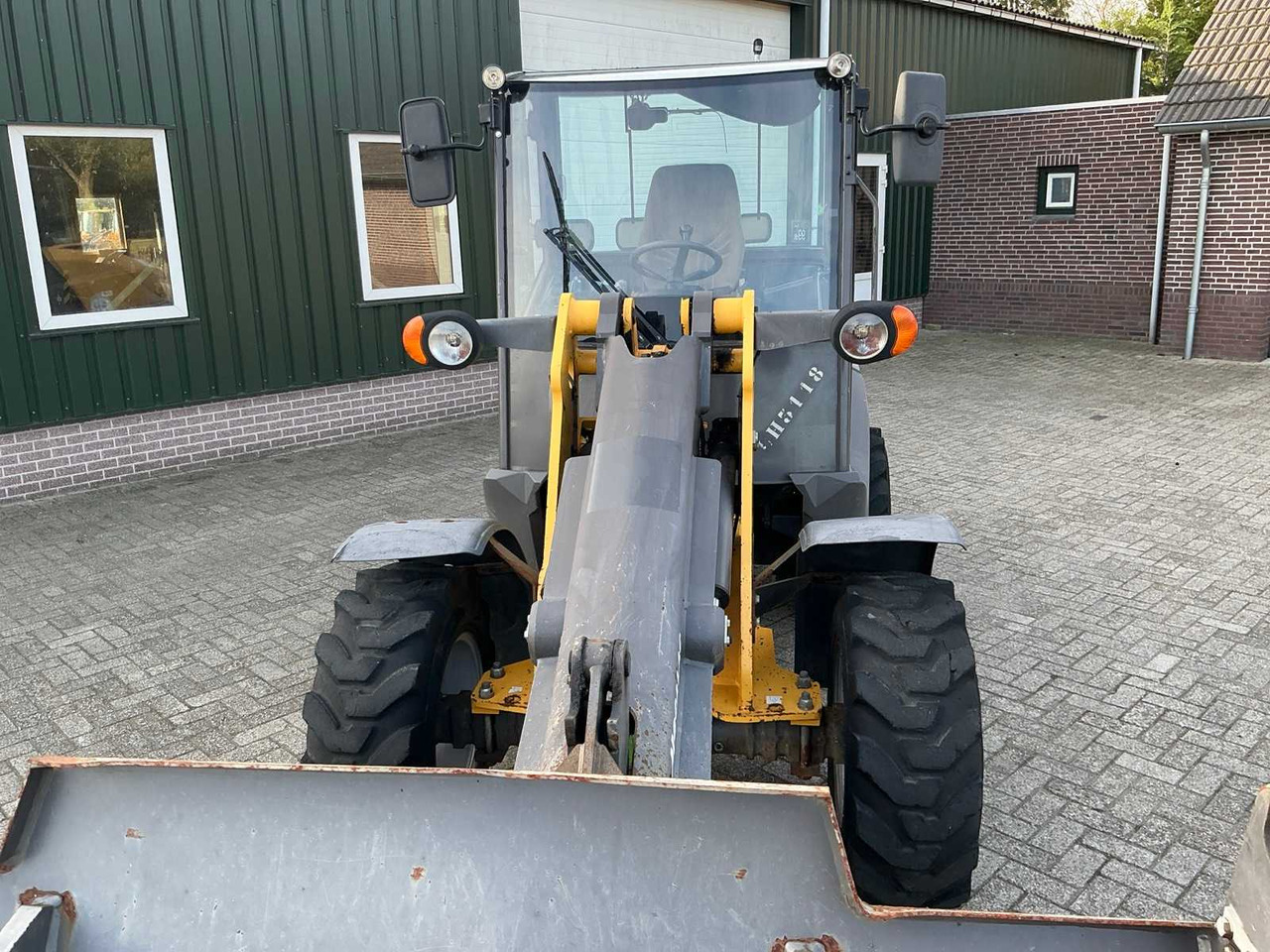 Mecalac AX850 - Wheel loader: gambar 3 Mecalac AX850 - Wheel loader: gambar 3