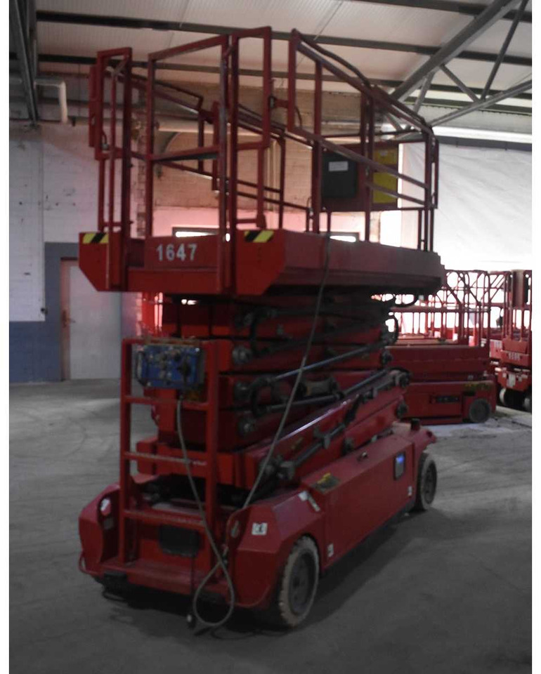 PB S151-12E - Platform pengangkat: gambar 1 PB S151-12E - Platform pengangkat: gambar 1