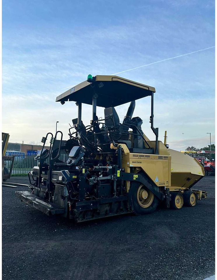 Caterpillar AP500F - Peralatan konstruksi: gambar 3 Caterpillar AP500F - Peralatan konstruksi: gambar 3