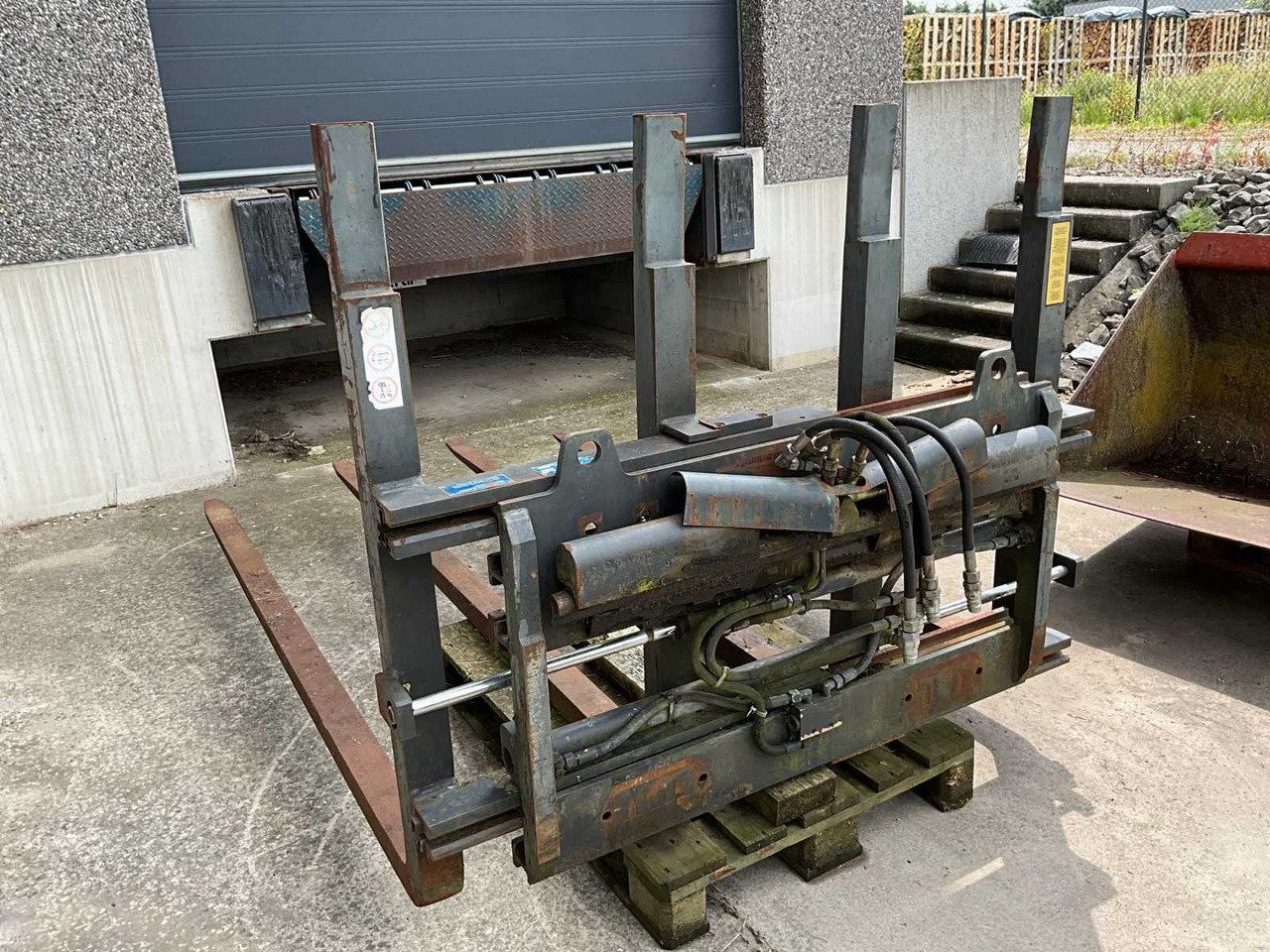 Kaup 3T 409-4 - Peralatan lainnya: gambar 1 Kaup 3T 409-4 - Peralatan lainnya: gambar 1