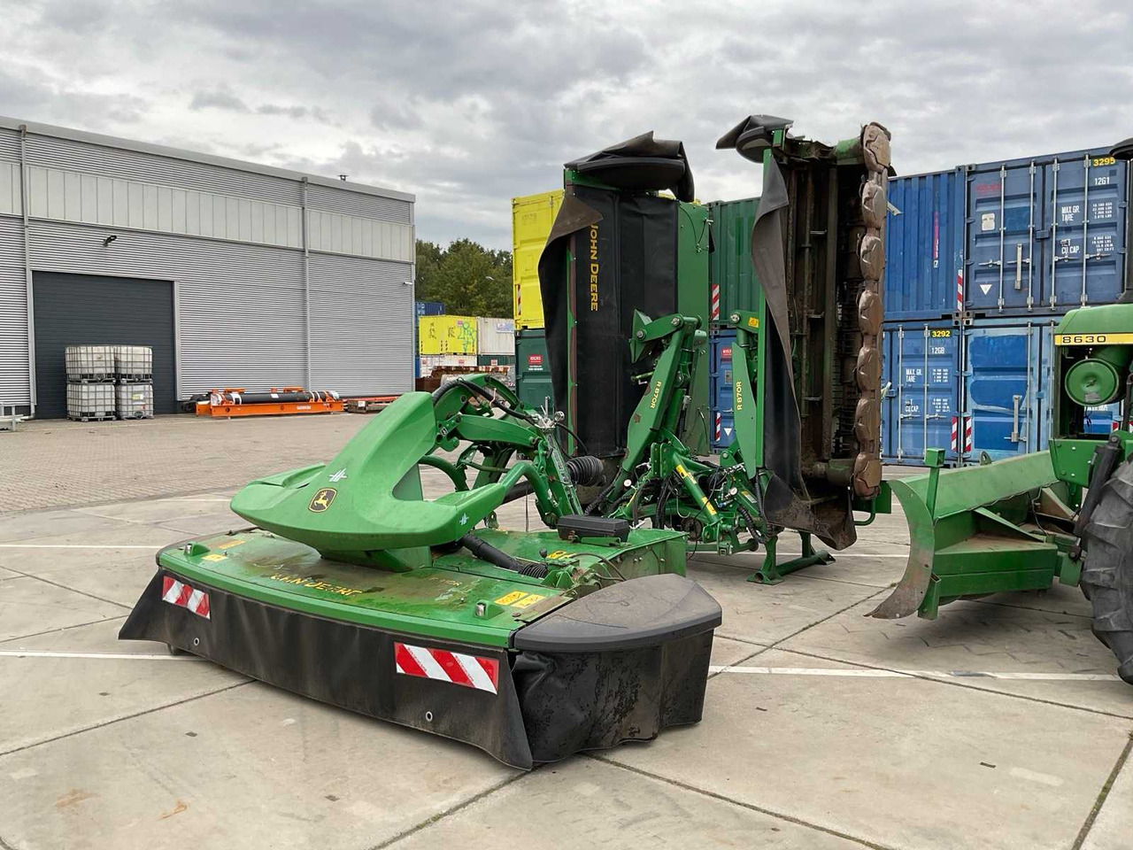 John Deere F310R + R870R - Peralatan pertanian: gambar 1 John Deere F310R + R870R - Peralatan pertanian: gambar 1