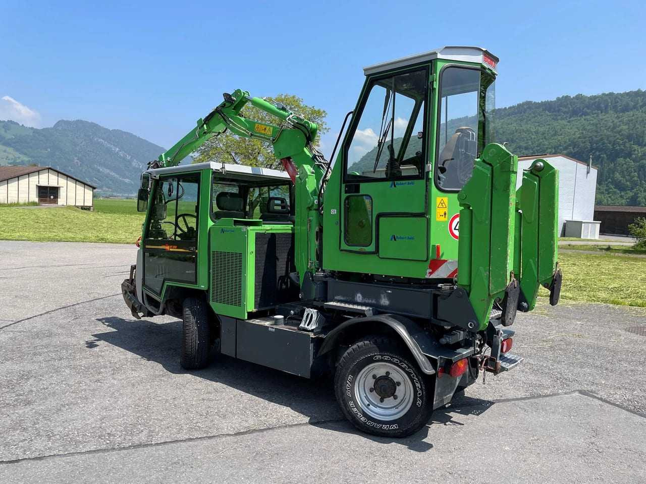 REFORM BOKIMOBIL HY1351 WITH EXCAVATOR ATTACHMENT - Ekskavator roda: gambar 2 REFORM BOKIMOBIL HY1351 WITH EXCAVATOR ATTACHMENT - Ekskavator roda: gambar 2