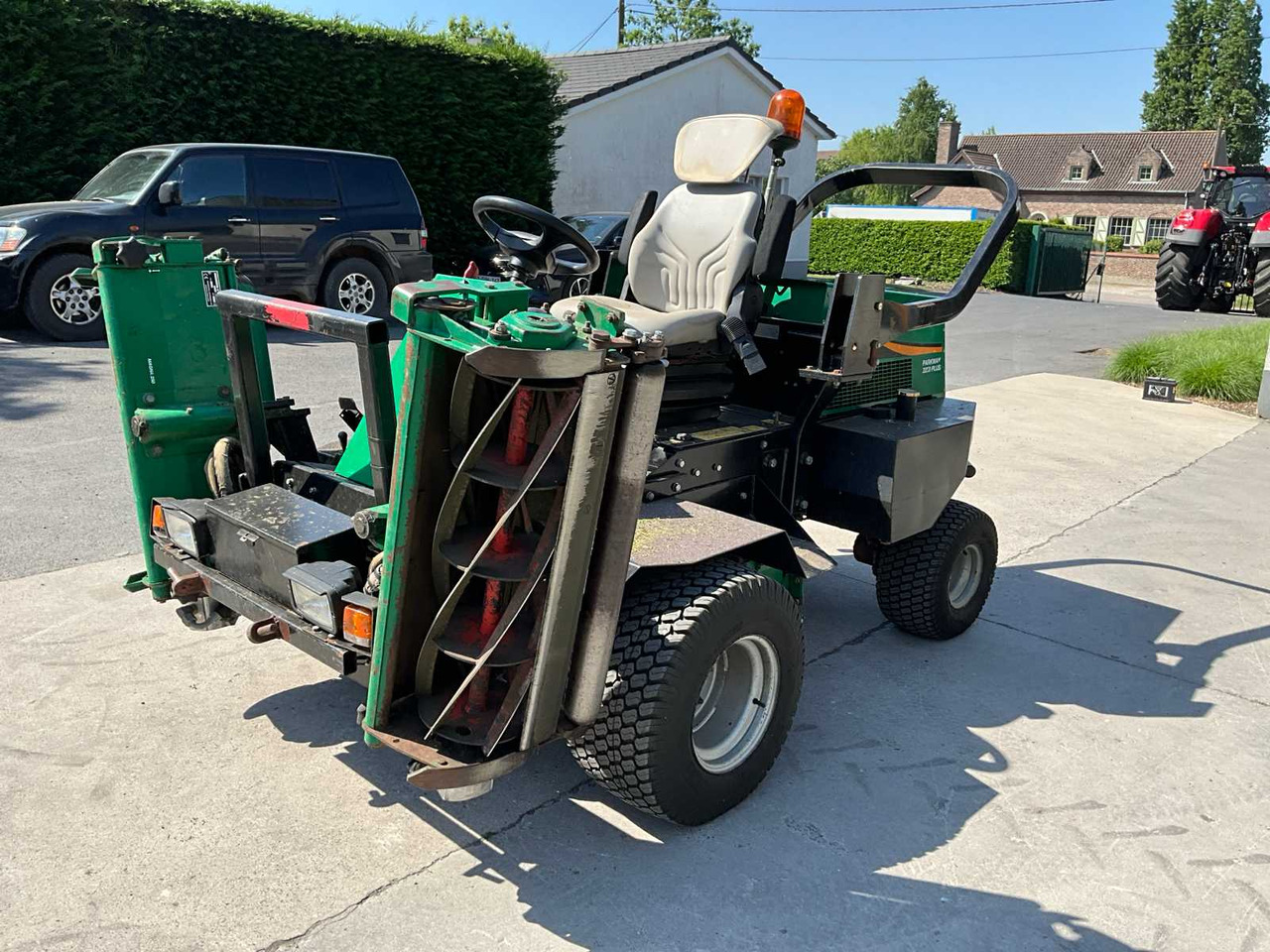 Ransomes Parkway 2250 plus - Mesin pemotong chopper/ Mulcher: gambar 1 Ransomes Parkway 2250 plus - Mesin pemotong chopper/ Mulcher: gambar 1