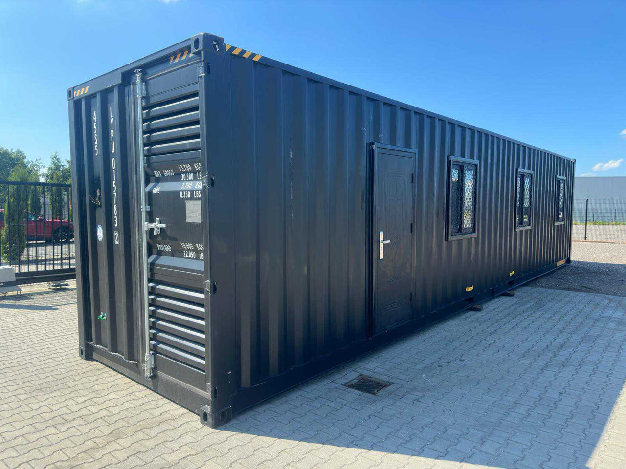 Rhino-Cross-Containers 1 Deur en 3 Ramen Zwart - Kontainer konstruksi: gambar 2 Rhino-Cross-Containers 1 Deur en 3 Ramen Zwart - Kontainer konstruksi: gambar 2
