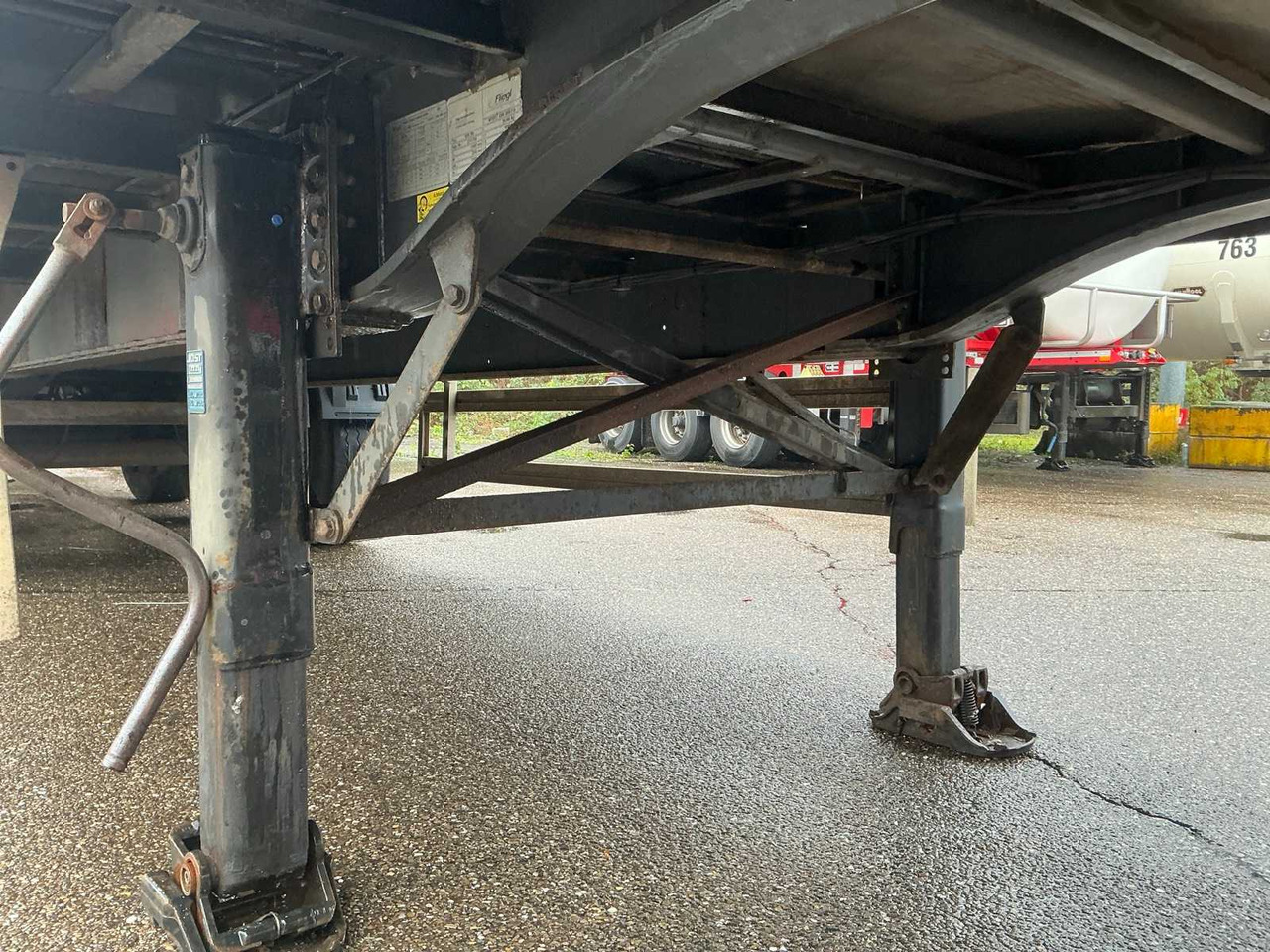 2008 FLIEGL SDS390 SEMI-TRAILER (75136-265) - Semi-trailer: gambar 4 2008 FLIEGL SDS390 SEMI-TRAILER (75136-265) - Semi-trailer: gambar 4