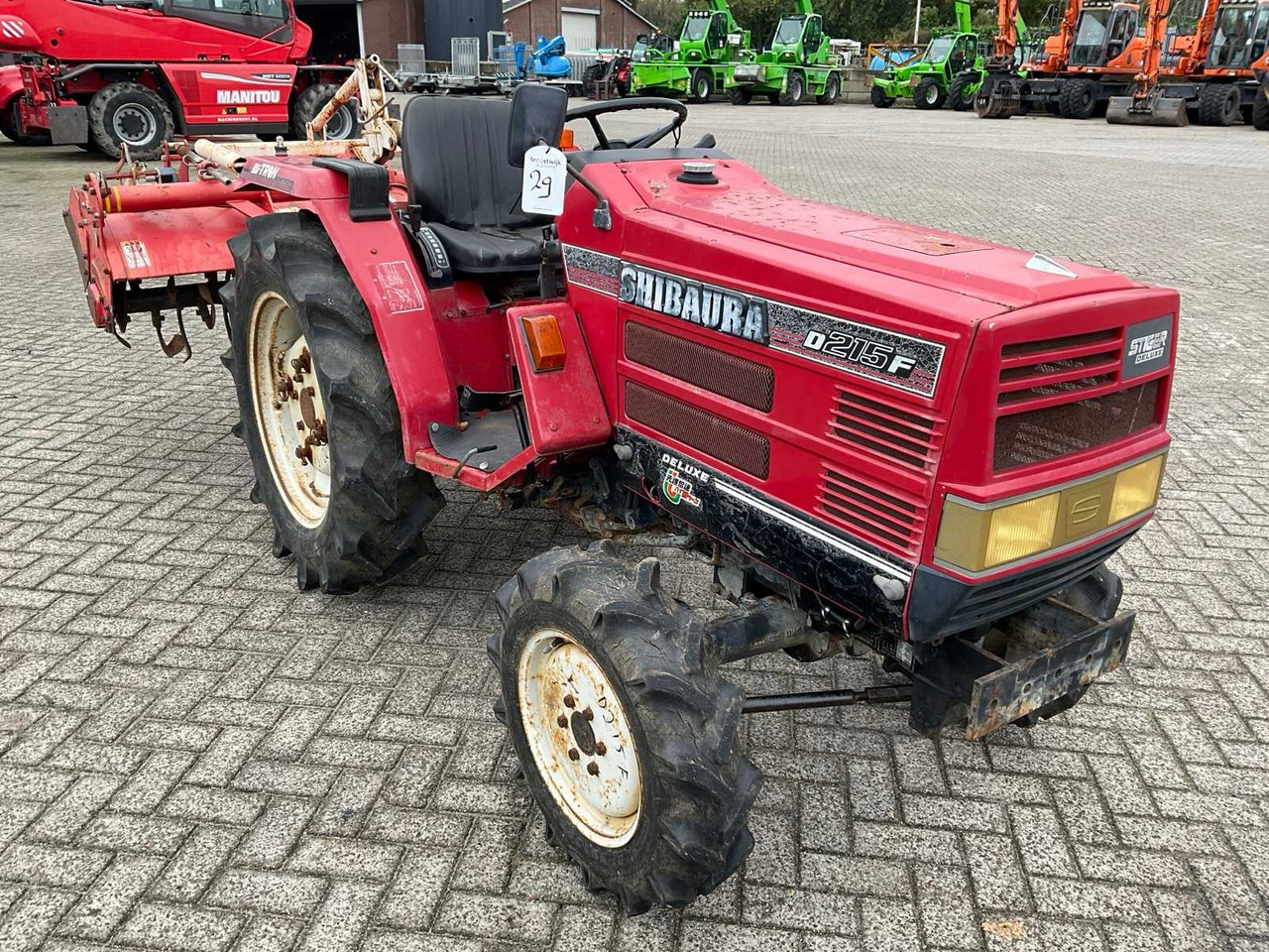 Shibaura D215F - Traktor kompak: gambar 4 Shibaura D215F - Traktor kompak: gambar 4