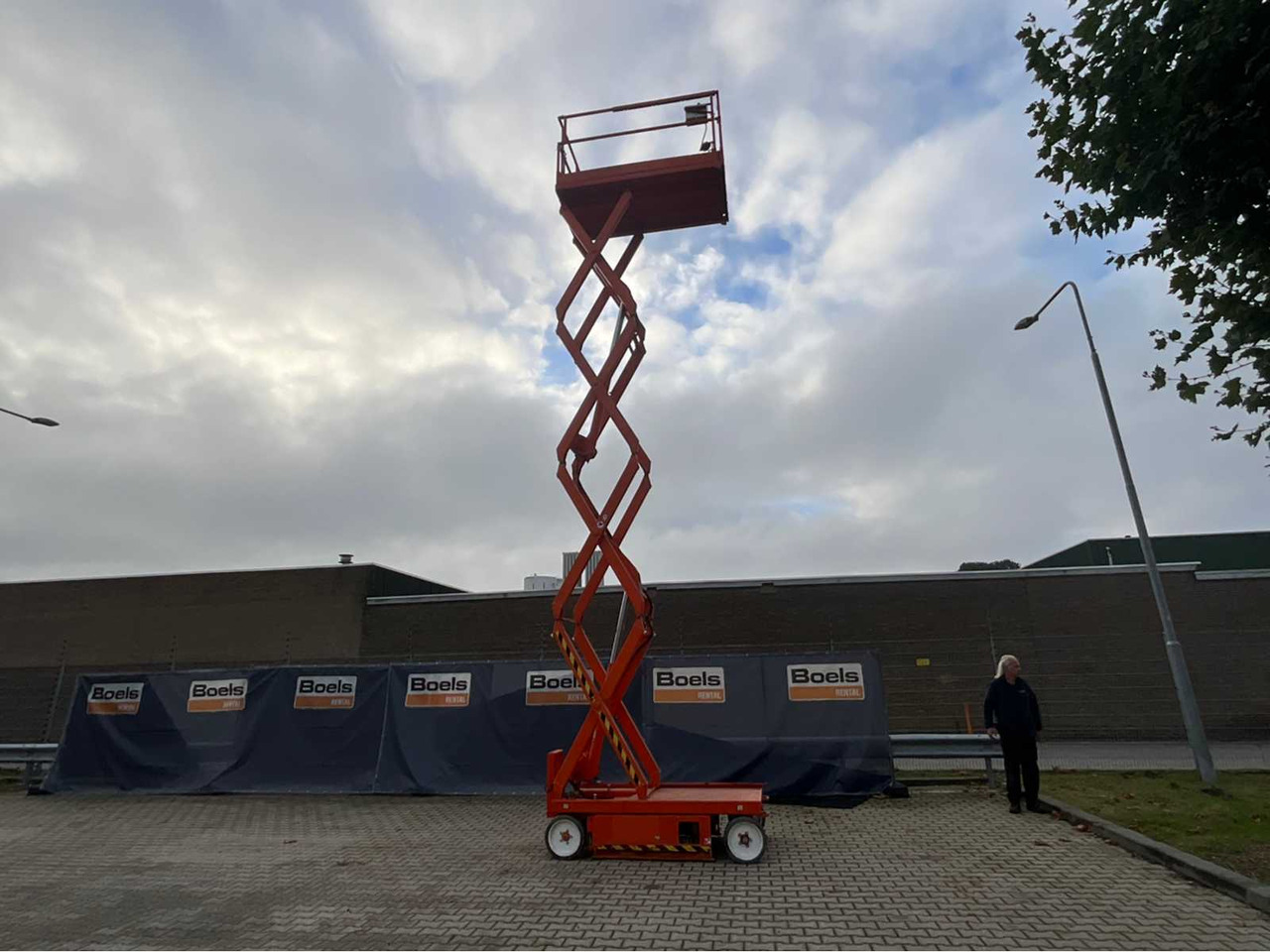 SkyJack SJ III 4626 - Platform pengangkat: gambar 1 SkyJack SJ III 4626 - Platform pengangkat: gambar 1