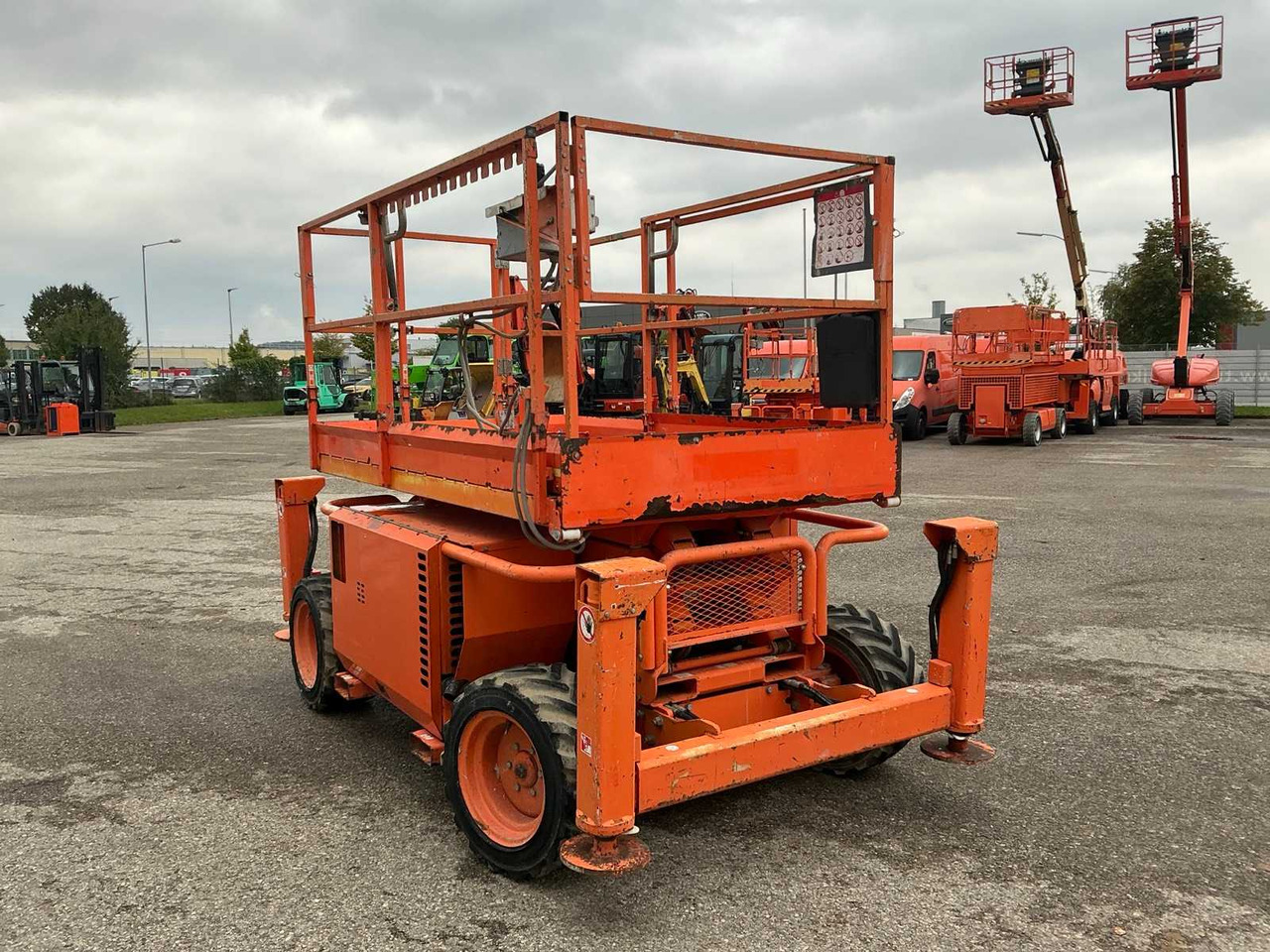 Skyjack SJ 6826RT - Platform pengangkat: gambar 3 Skyjack SJ 6826RT - Platform pengangkat: gambar 3