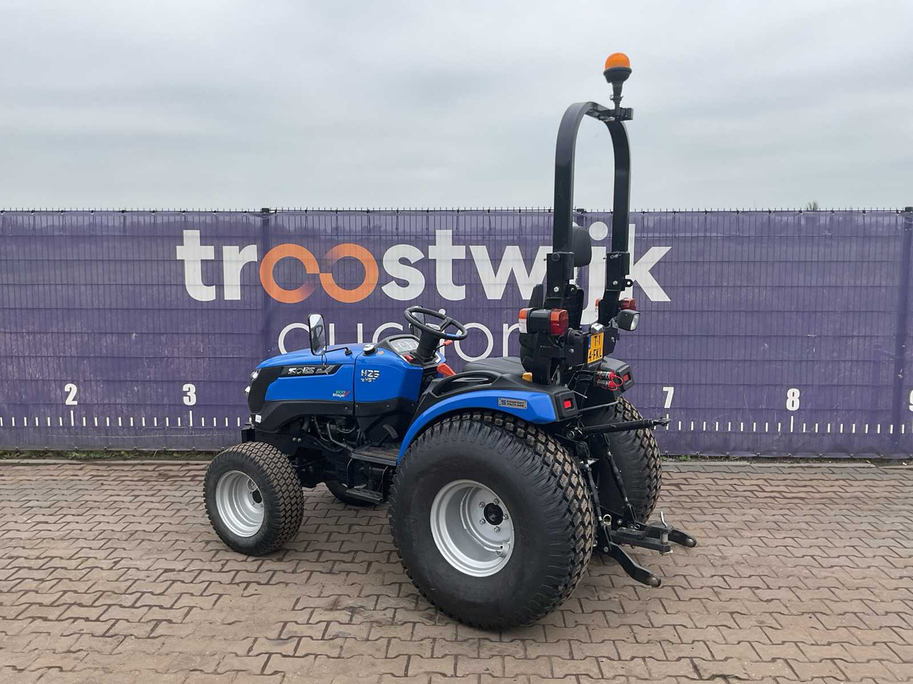 Solis H26 - Traktor kompak: gambar 3 Solis H26 - Traktor kompak: gambar 3